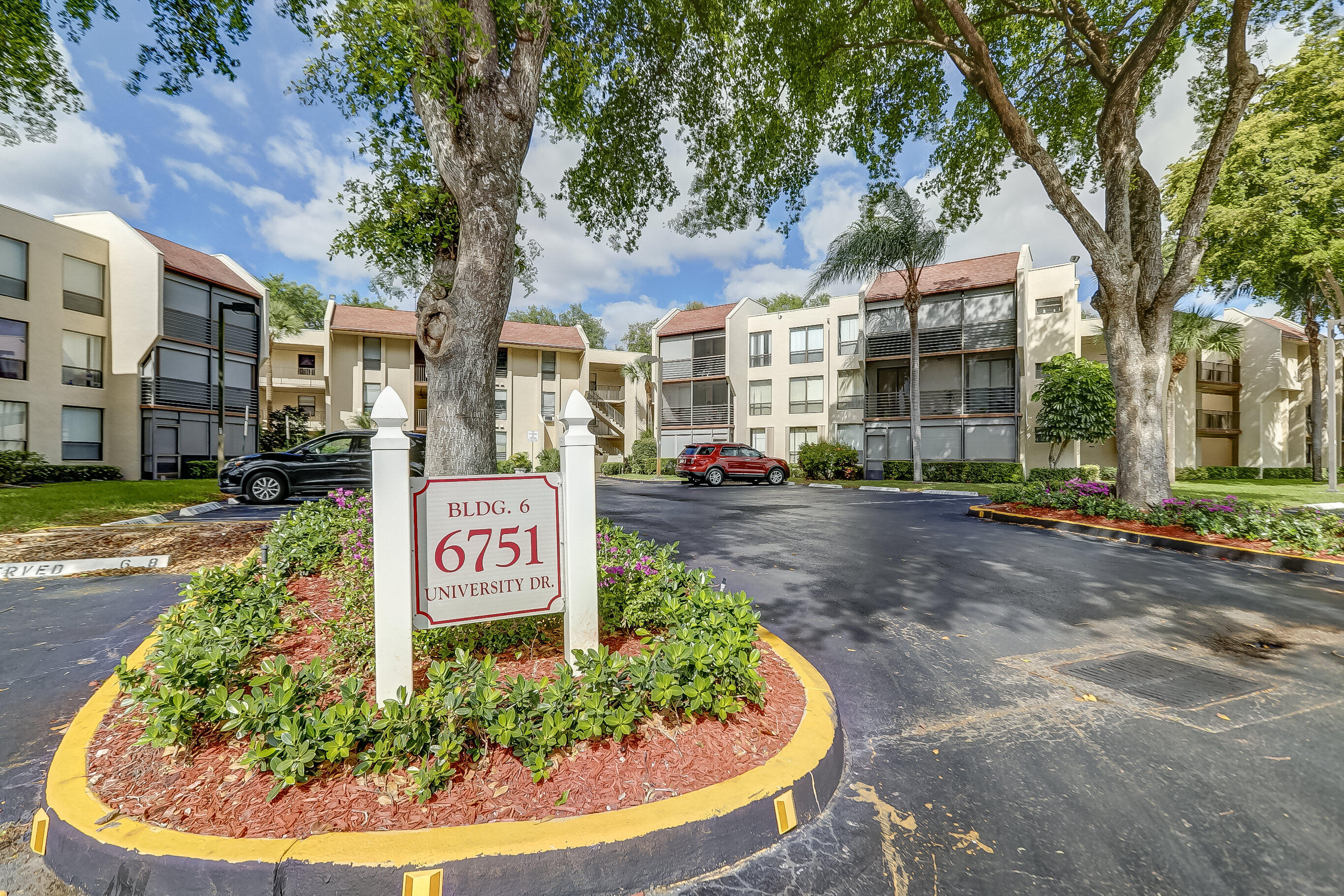 CONCORD VILLAGE CONDOMINIUM XI - Residential