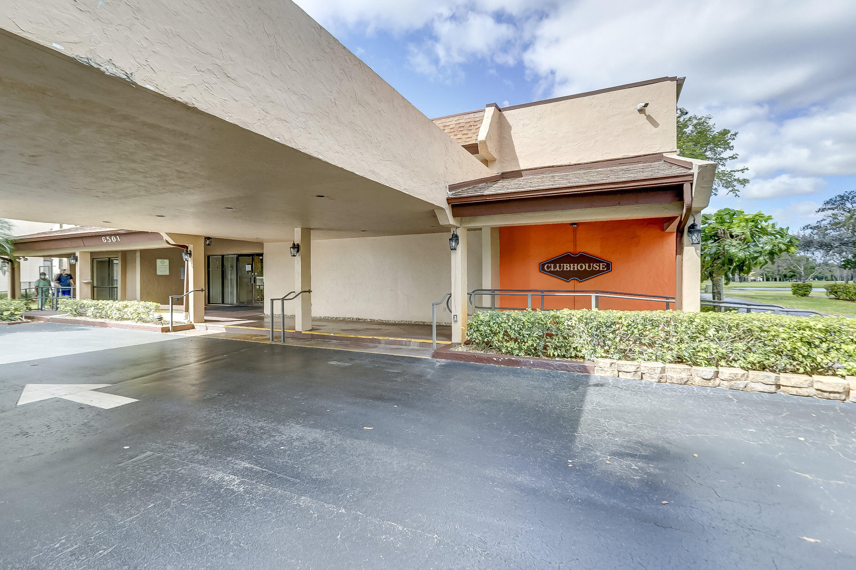 CONCORD VILLAGE CONDOMINIUM XI - Residential