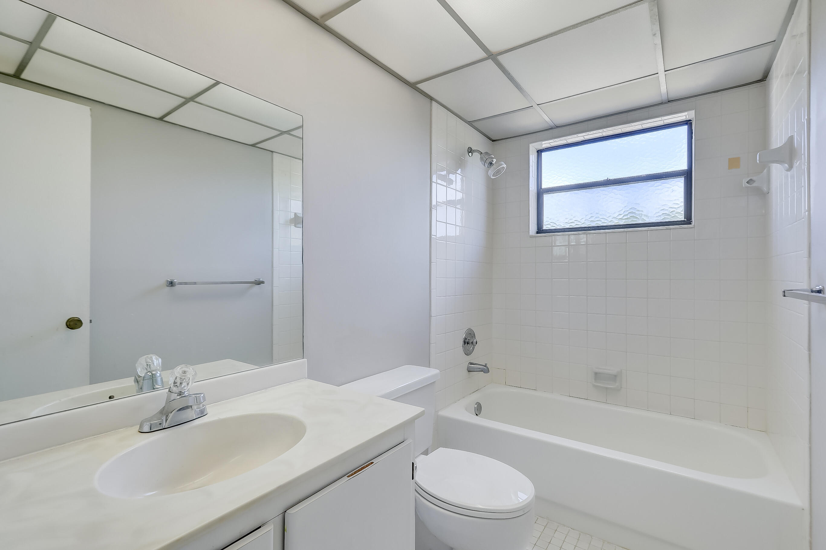 CONCORD VILLAGE CONDOMINIUM XI - Residential