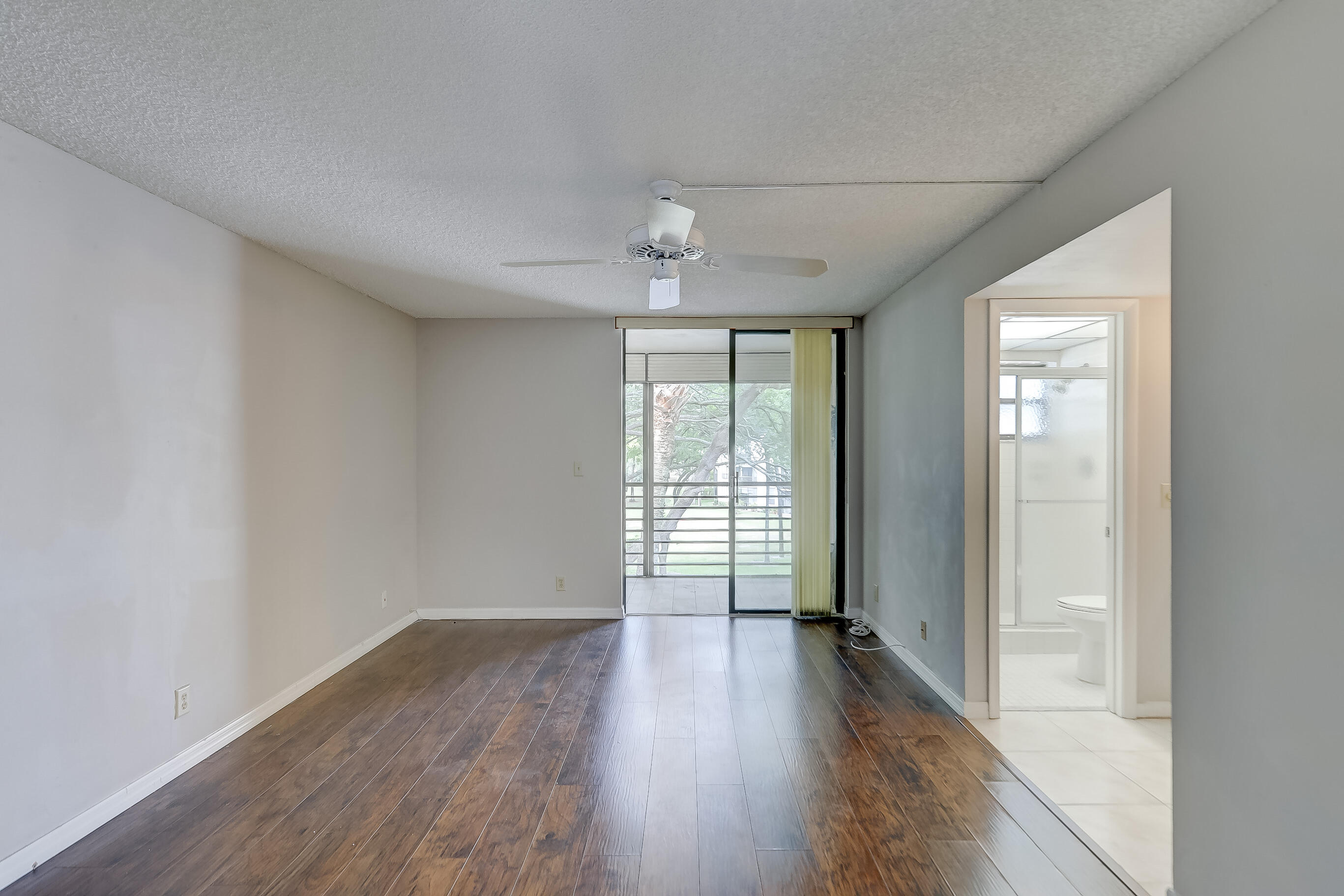 CONCORD VILLAGE CONDOMINIUM XI - Residential