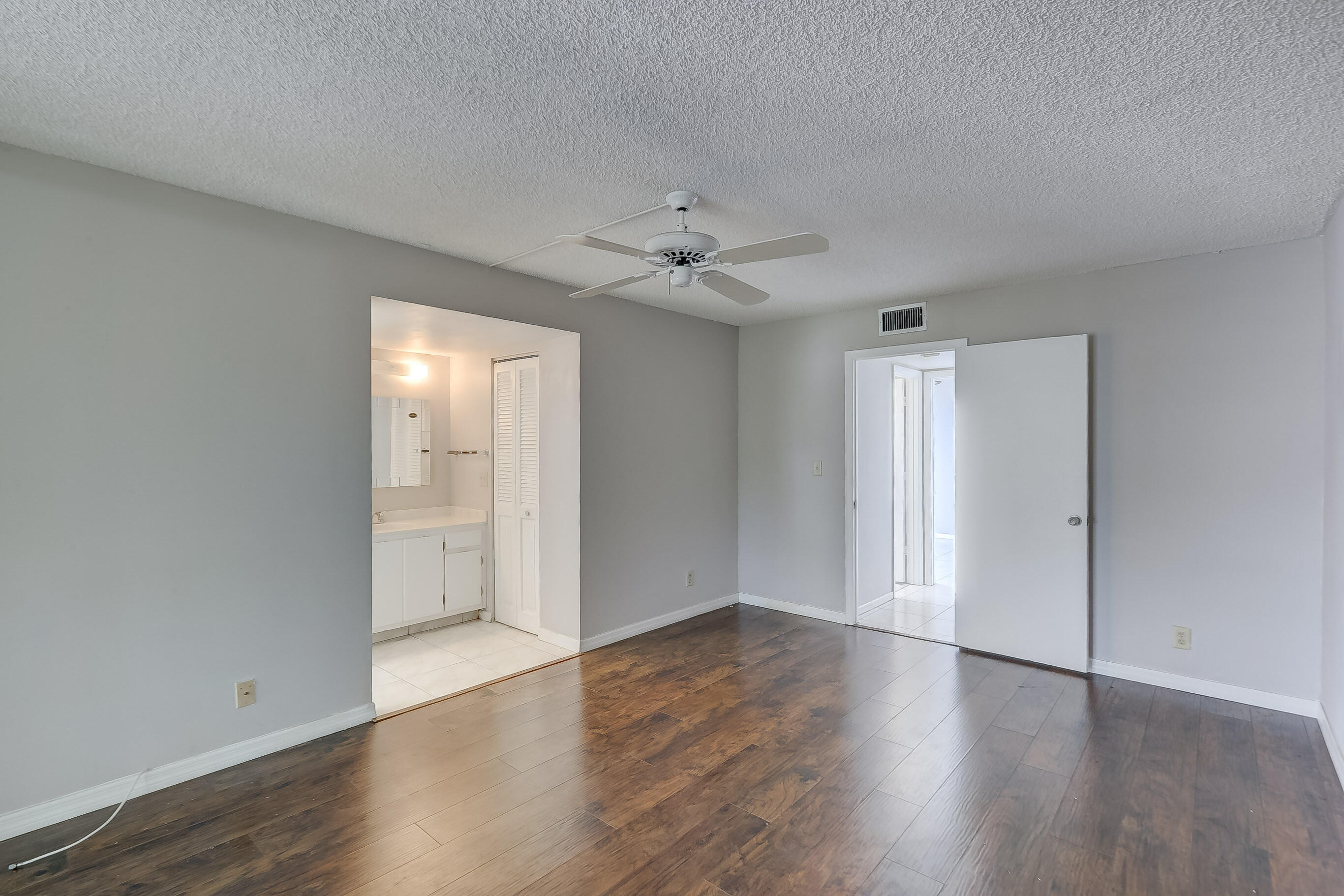CONCORD VILLAGE CONDOMINIUM XI - Residential