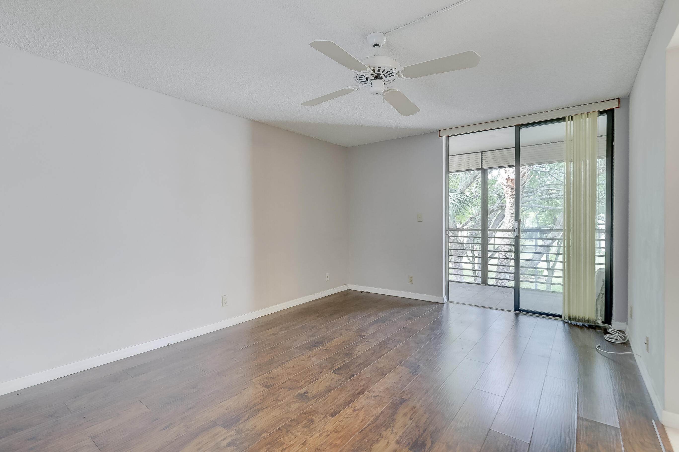 CONCORD VILLAGE CONDOMINIUM XI - Residential