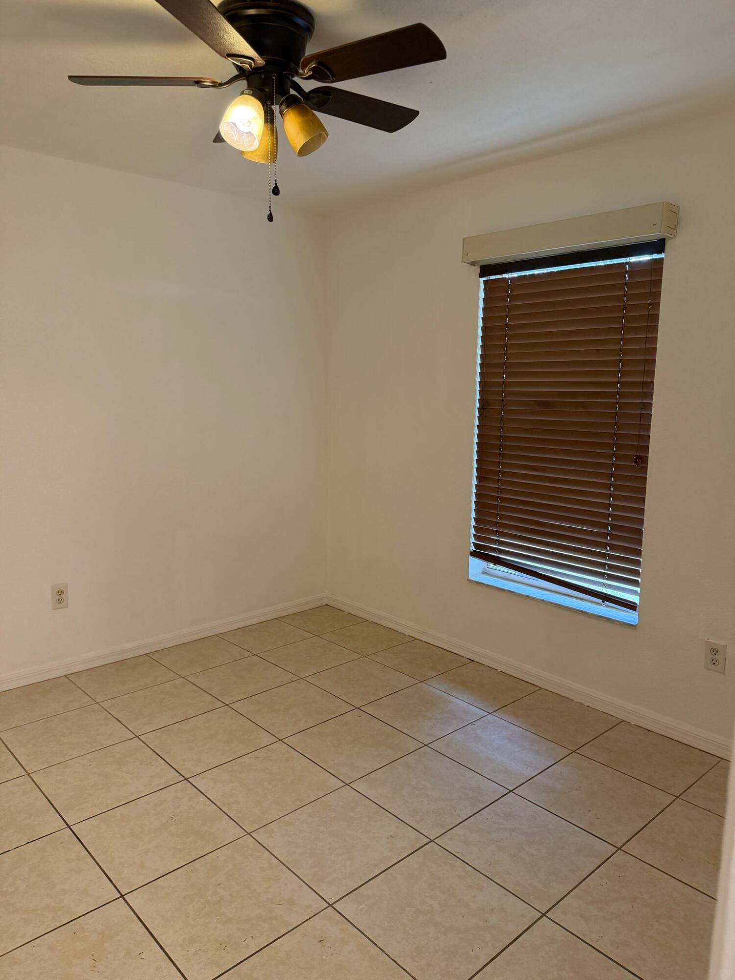 INVERNESS HIGHLANDS UNIT 3 - Residential