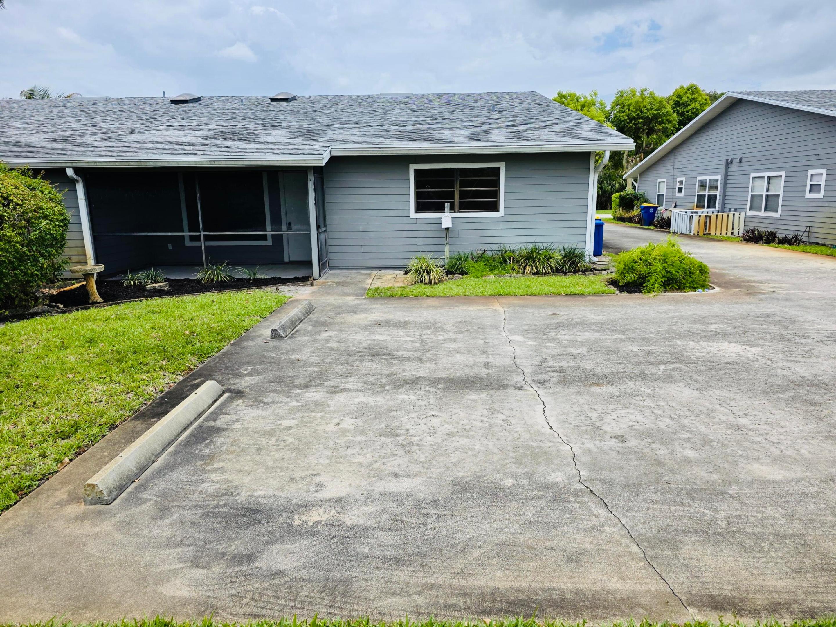 EASTRIDGE ESTATES - Residential