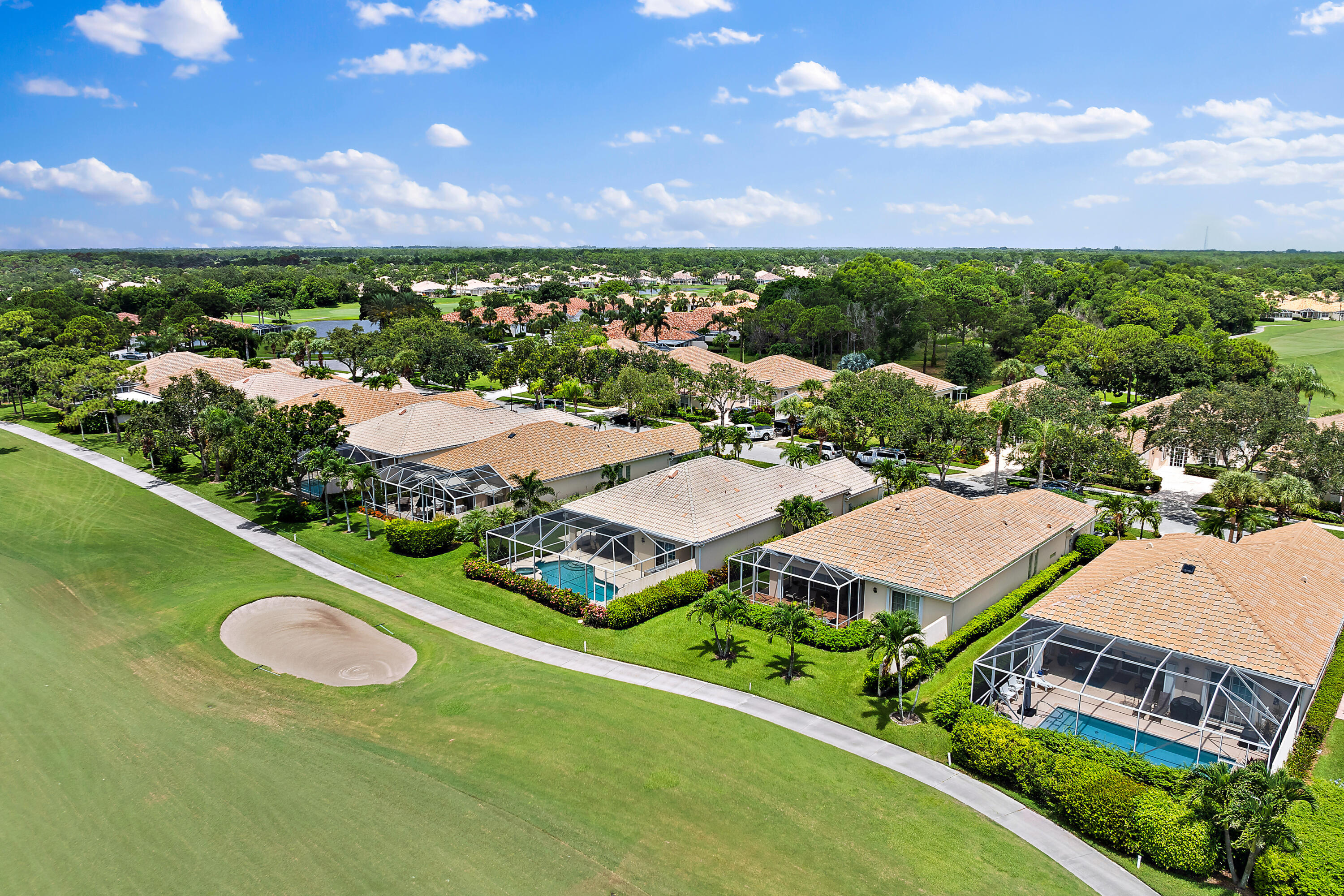 DOUBLE TREE - Residential Lease