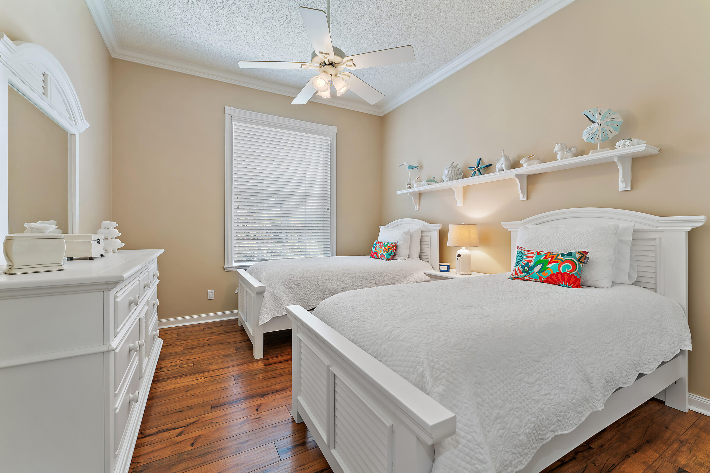 DOUBLE TREE - Residential Lease