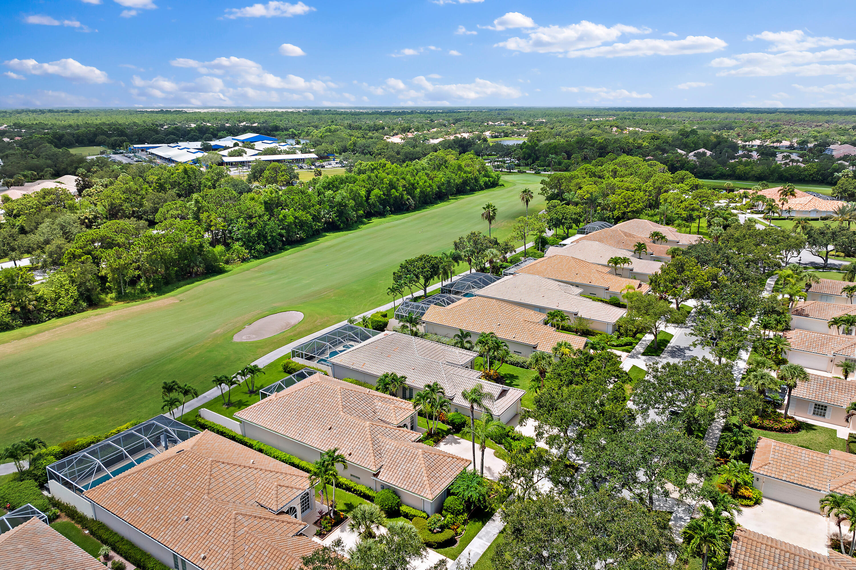 DOUBLE TREE - Residential Lease
