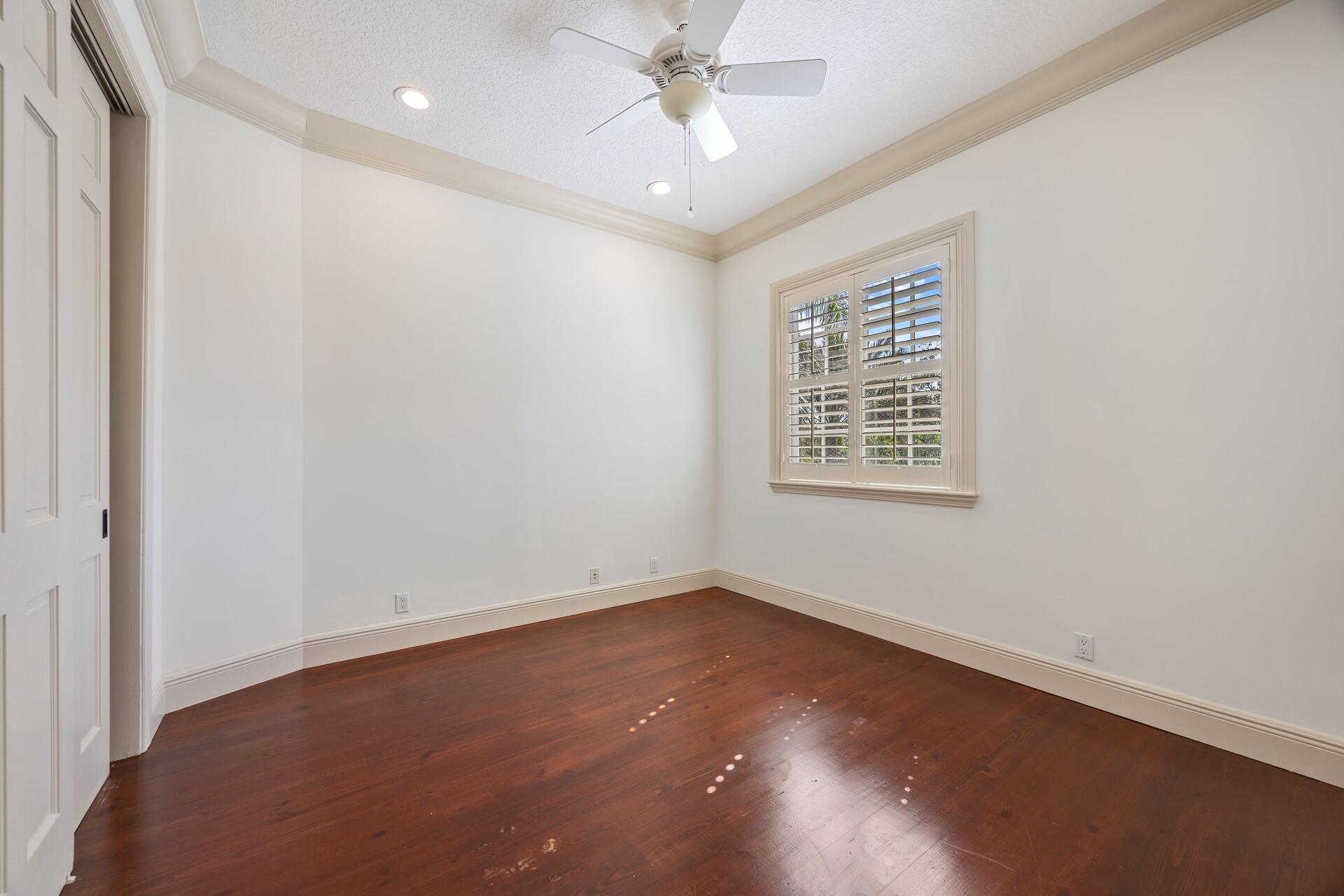 HERON ESTATES - Residential