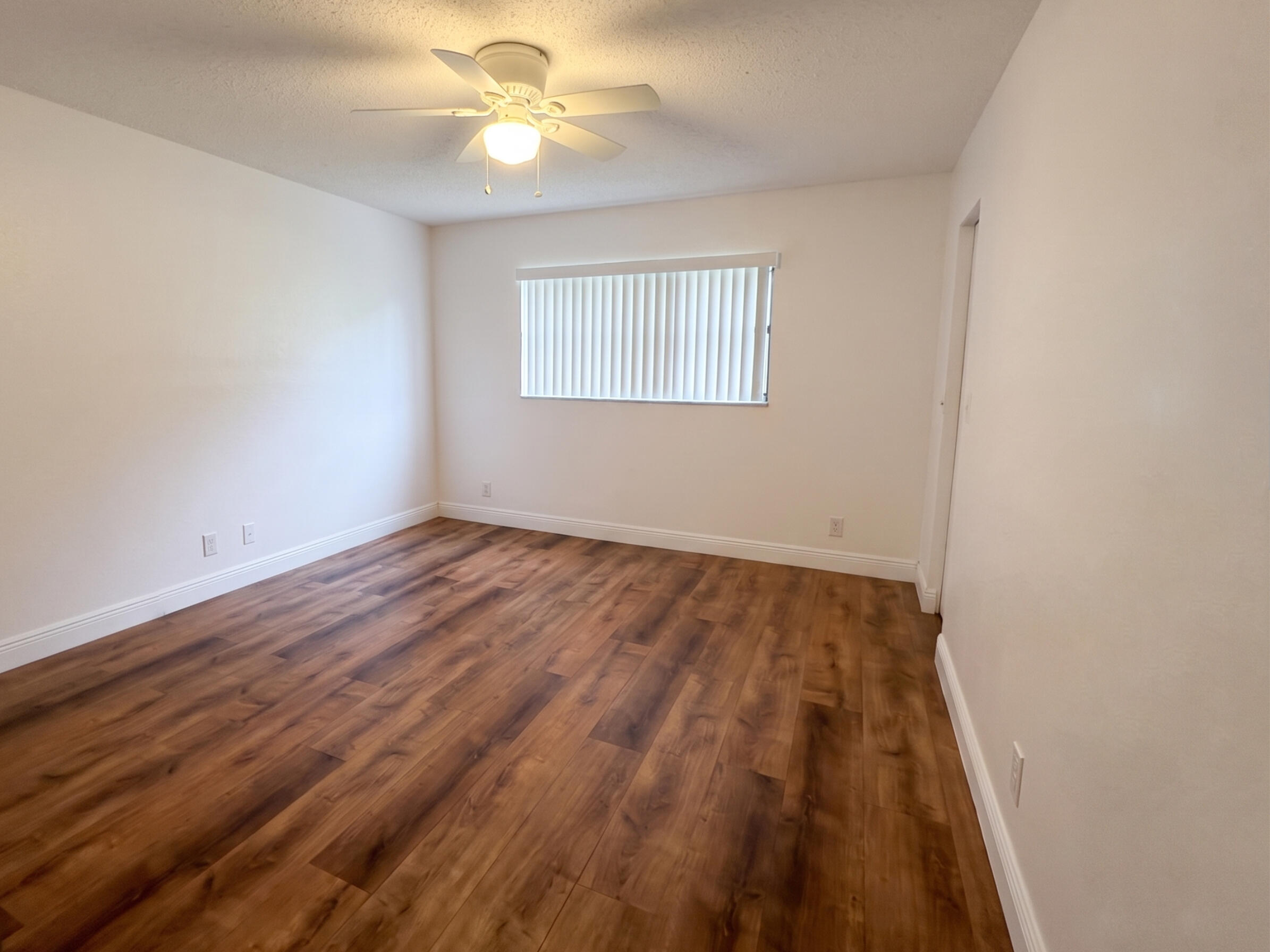 CORAL RUN CONDO - Residential Lease