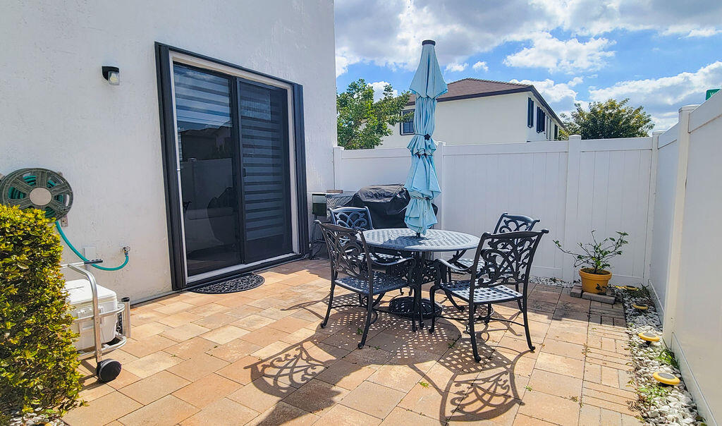 AQUABELLA NORTH REPLAT - Residential
