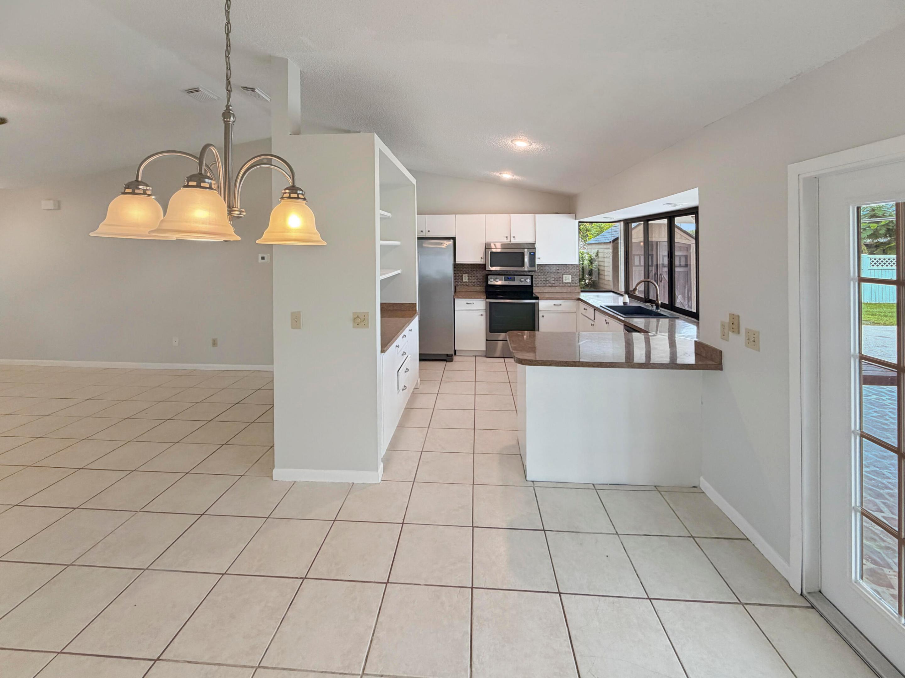 PORT ST LUCIE SECTION 5 - Residential