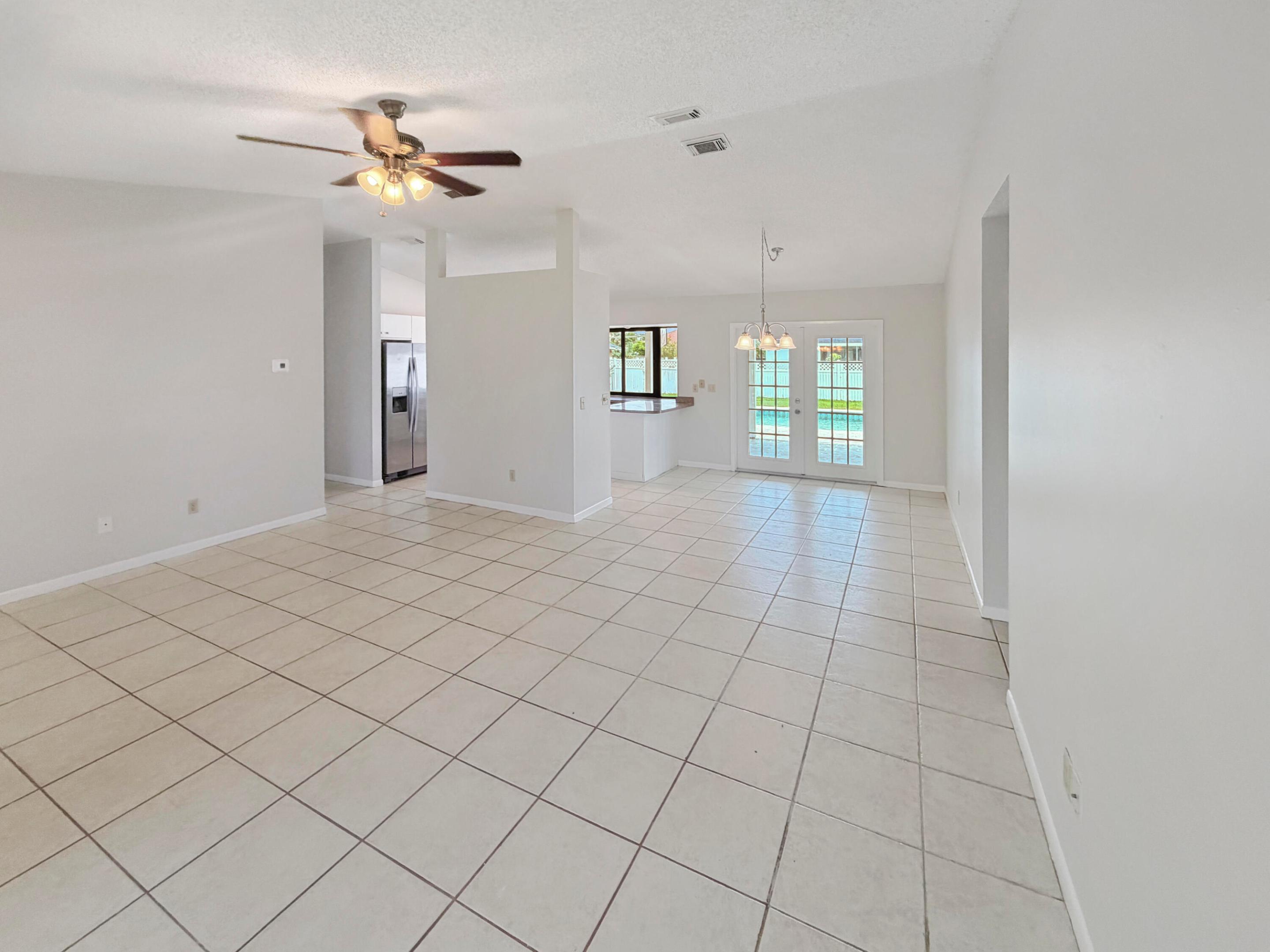 PORT ST LUCIE SECTION 5 - Residential