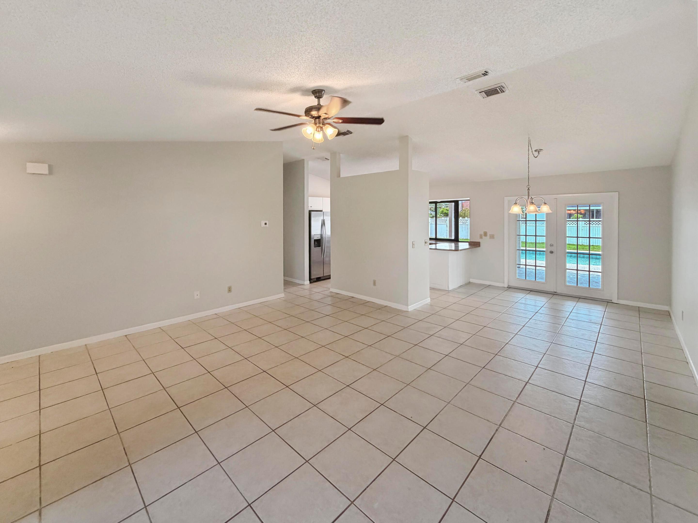PORT ST LUCIE SECTION 5 - Residential