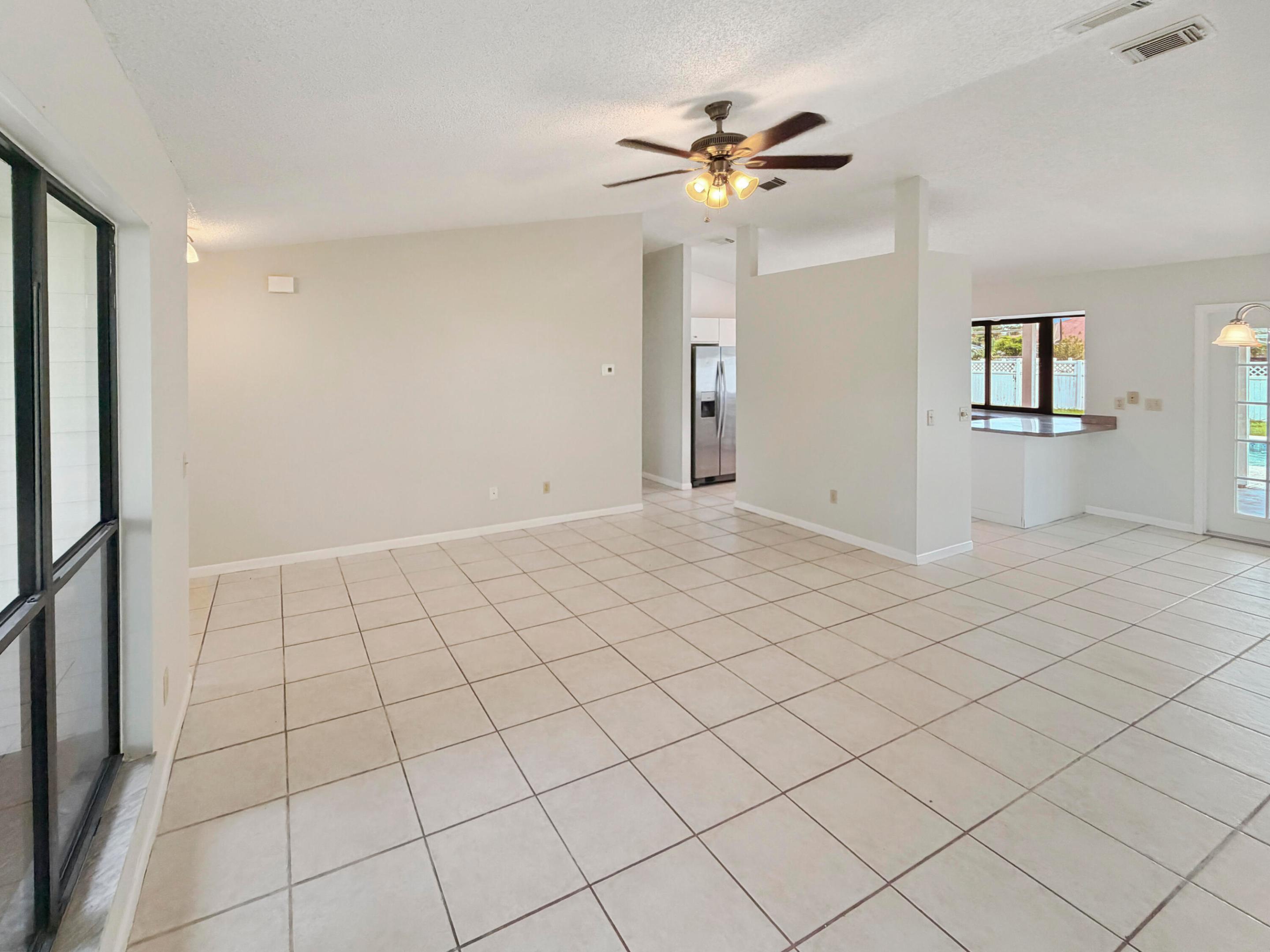 PORT ST LUCIE SECTION 5 - Residential