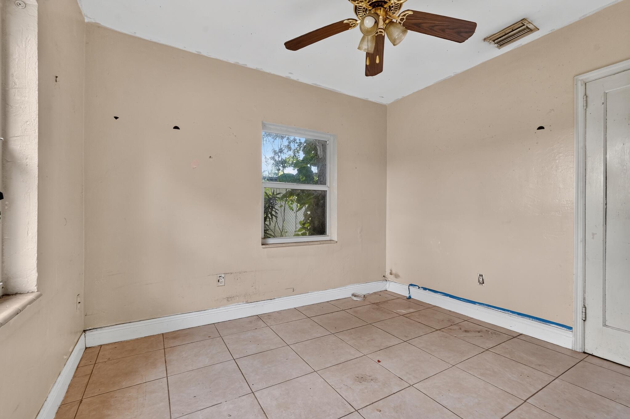 RICHMOND HEIGHTS - Residential