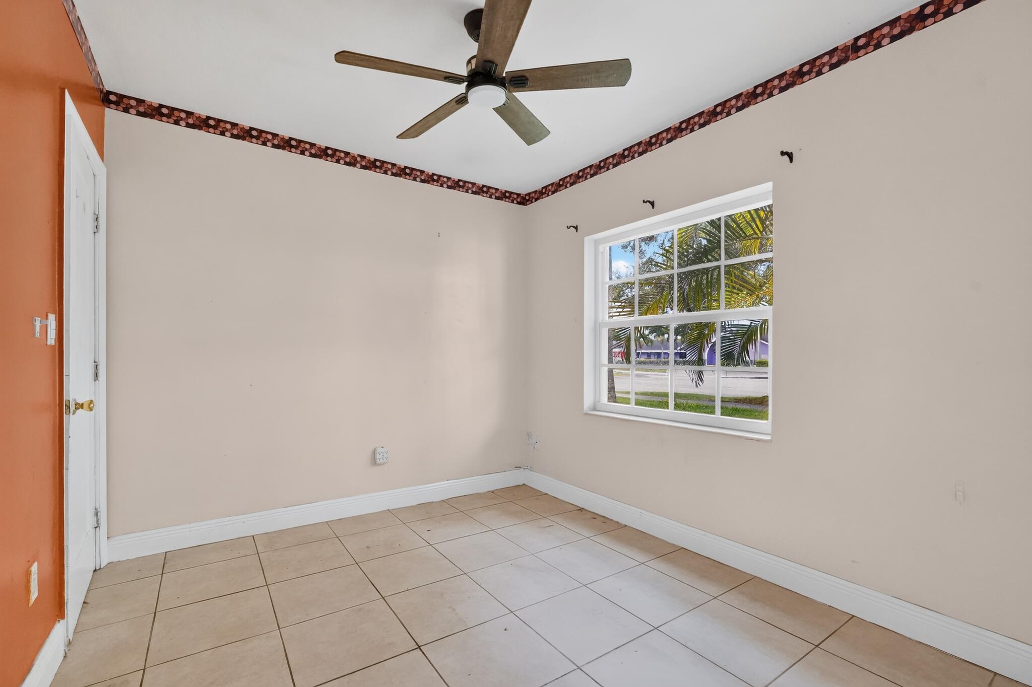 RICHMOND HEIGHTS - Residential