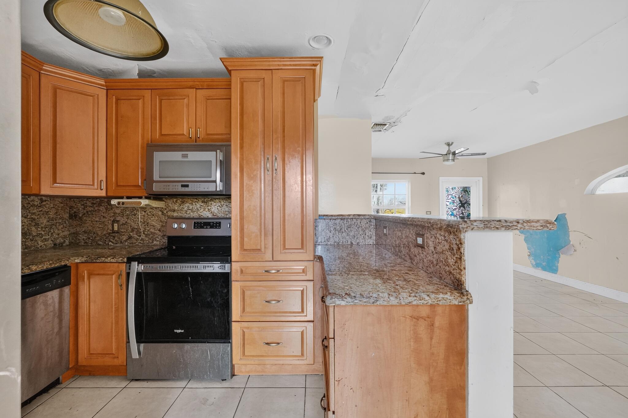 RICHMOND HEIGHTS - Residential