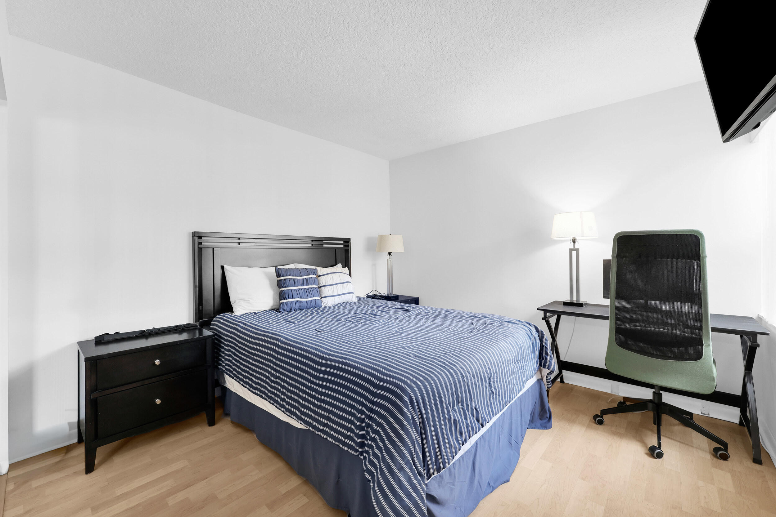 BRIARWOOD CONDO - Residential Lease