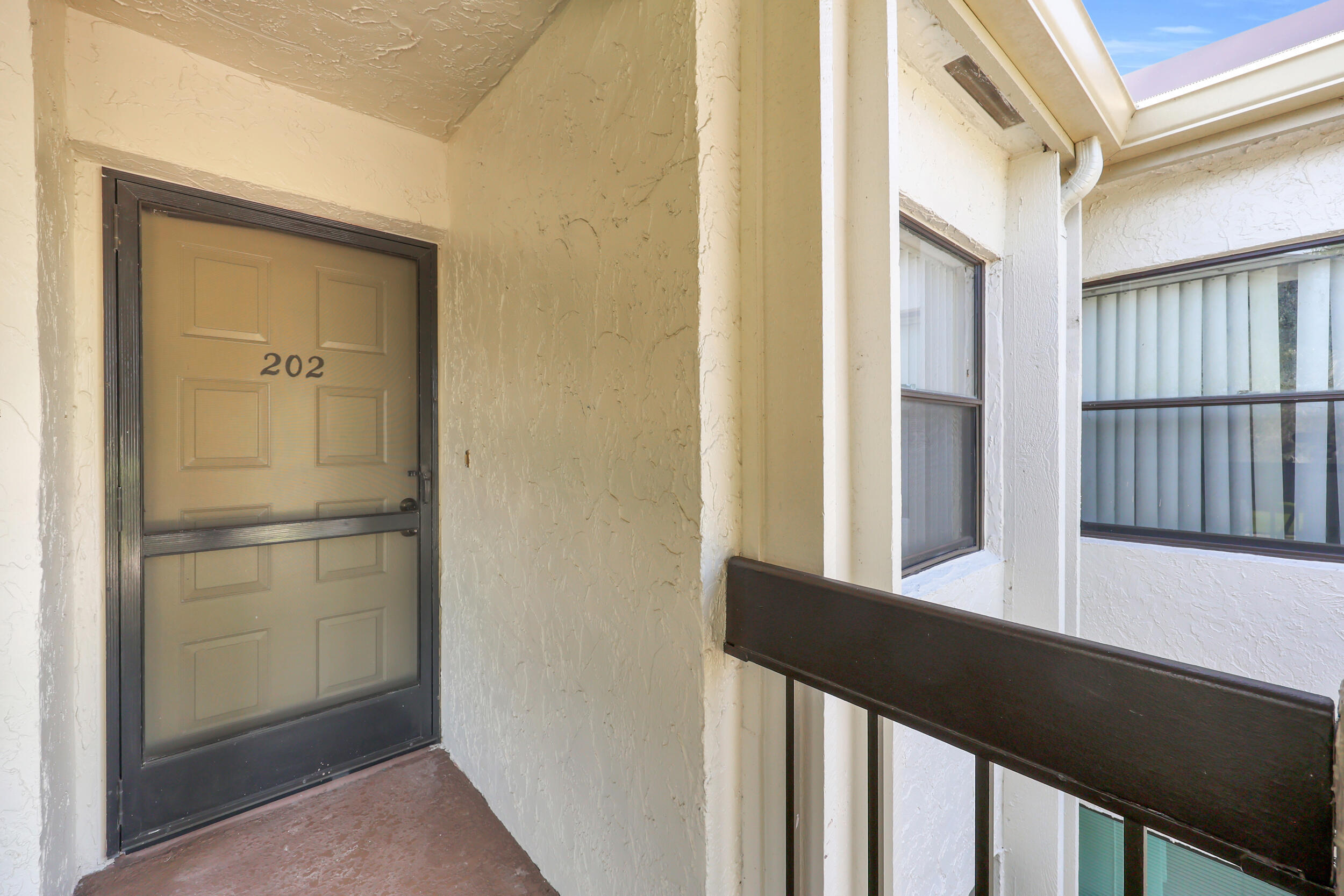 BRIARWOOD CONDO - Residential Lease