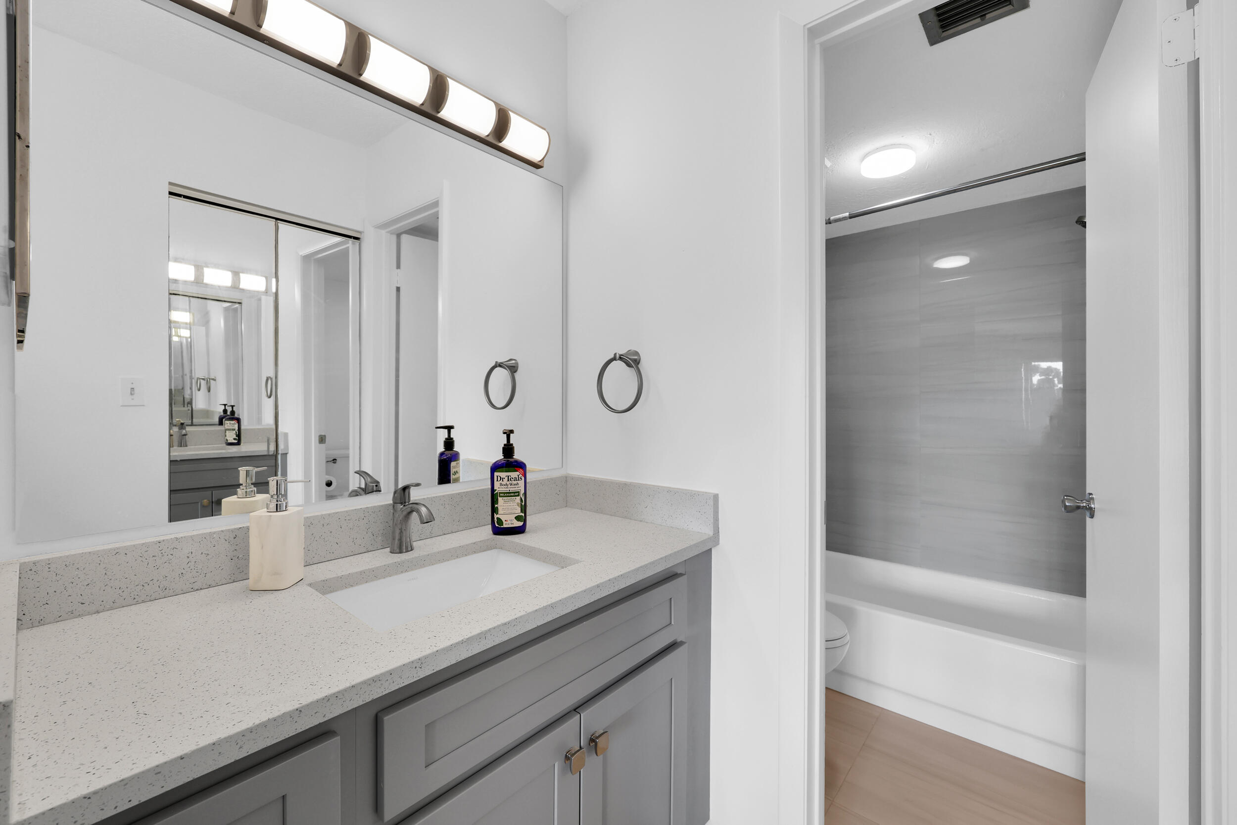 BRIARWOOD CONDO - Residential Lease