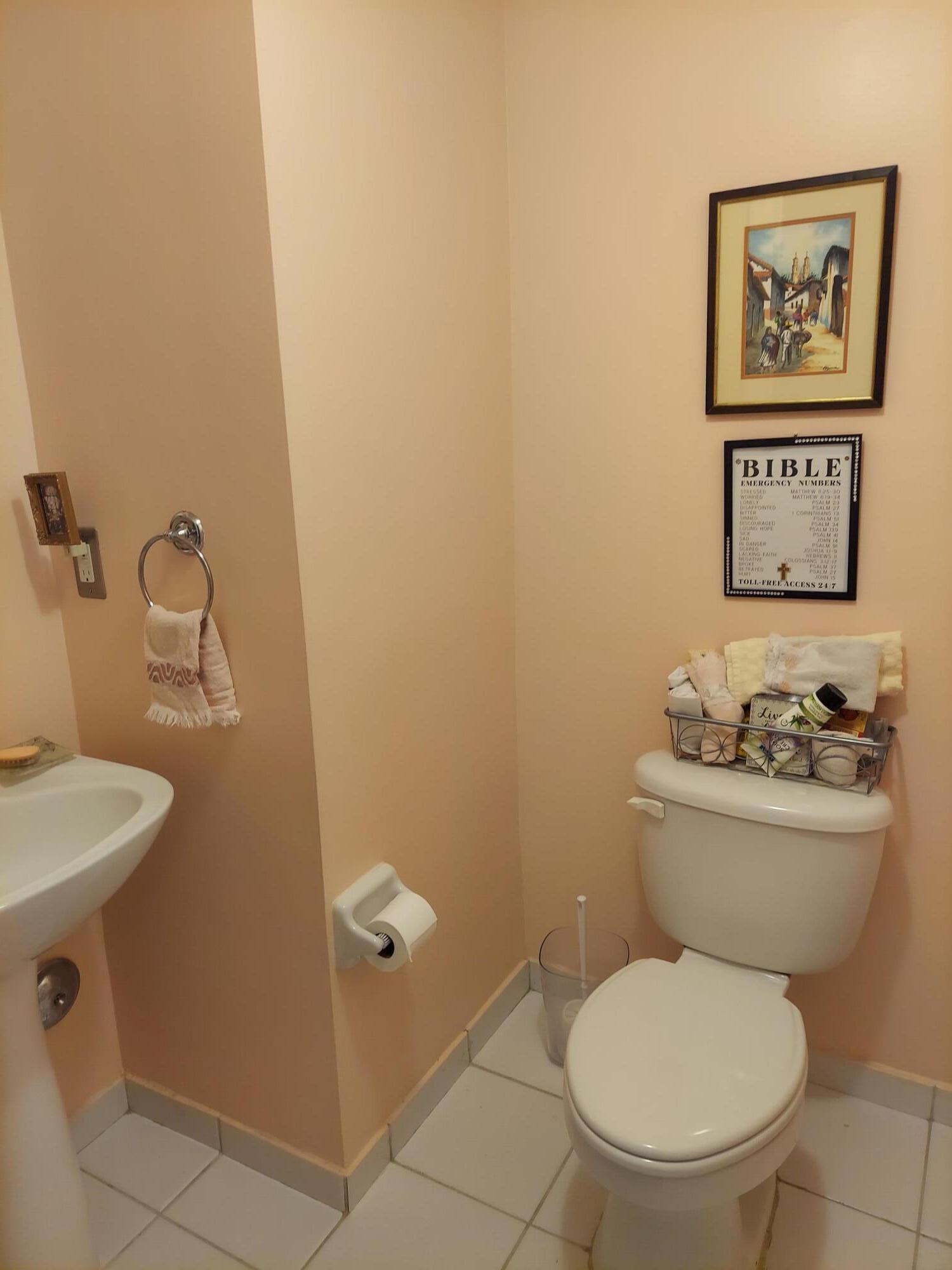 TOWNGATE CONDO FIVE - Residential