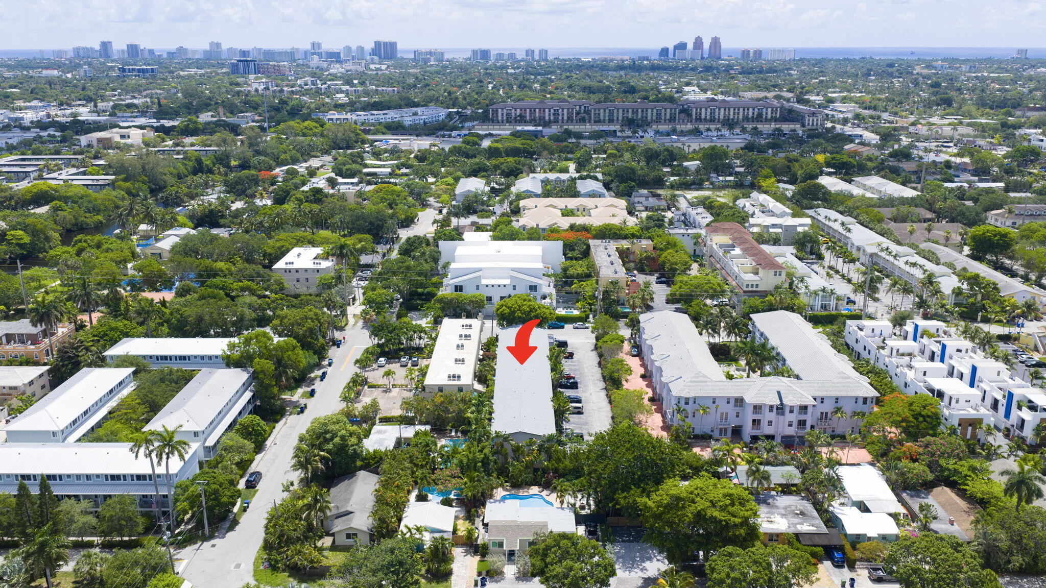 WILTON COMMONS CONDOMINIUM - Residential