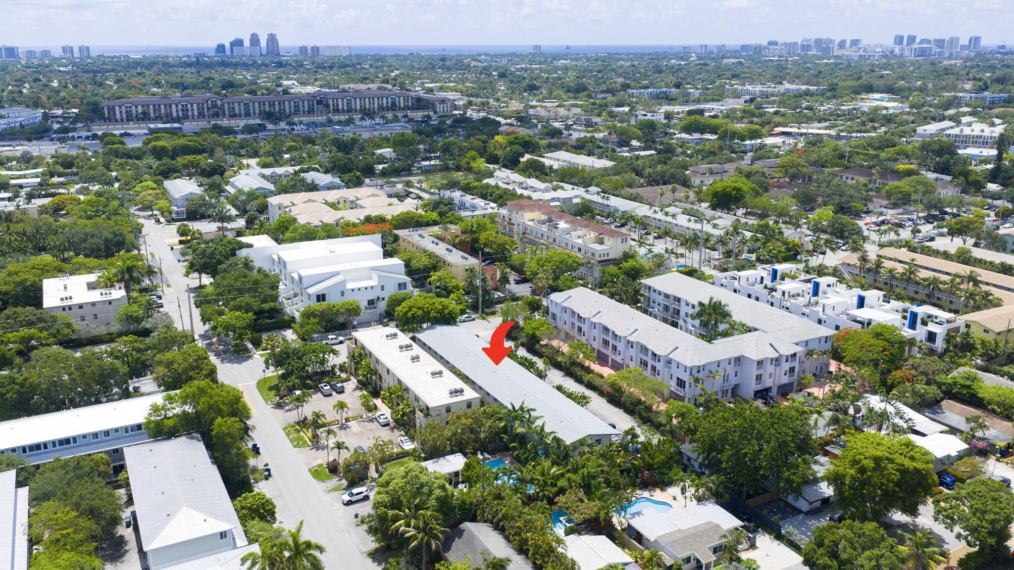 WILTON COMMONS CONDOMINIUM - Residential