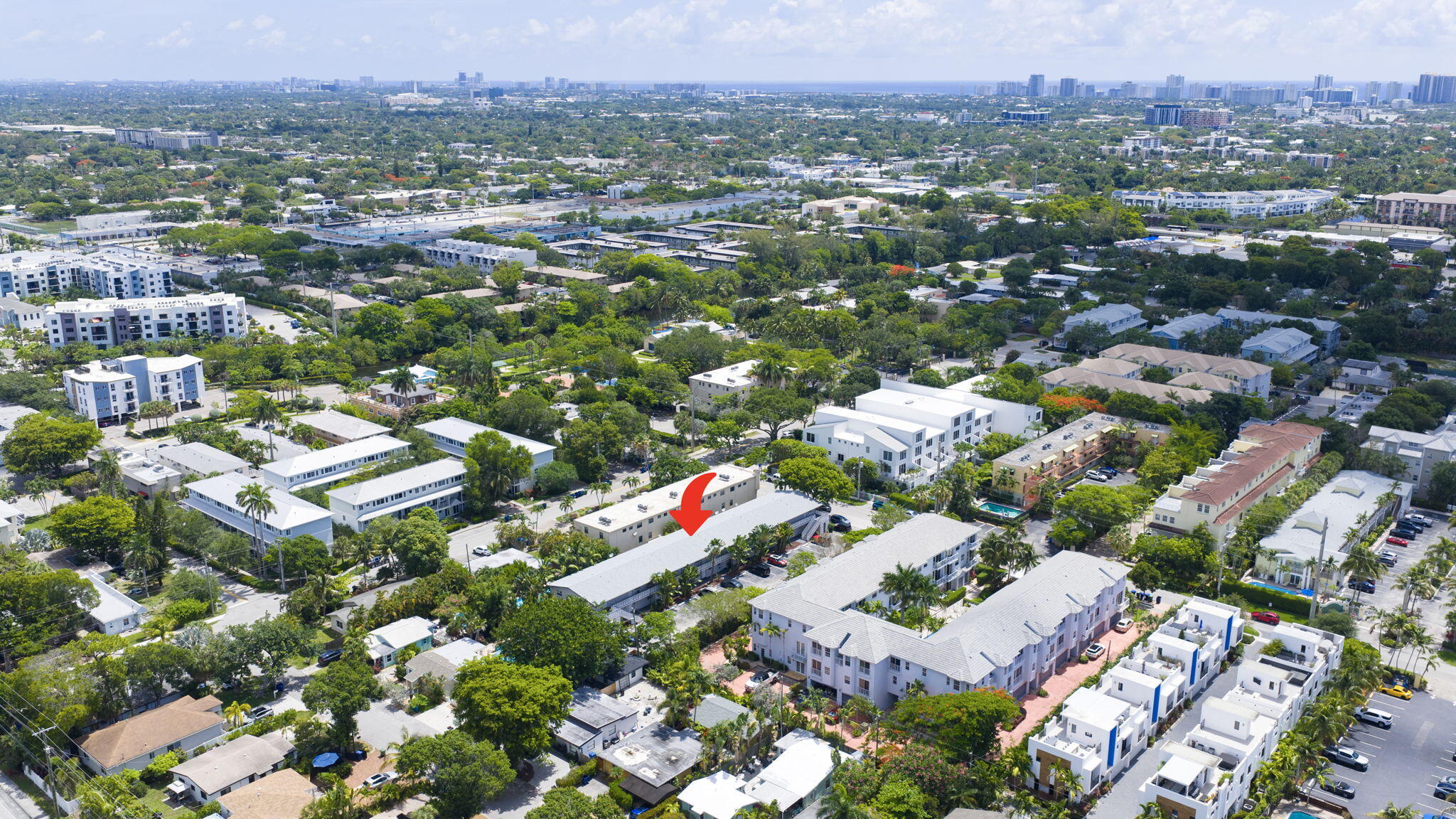 WILTON COMMONS CONDOMINIUM - Residential