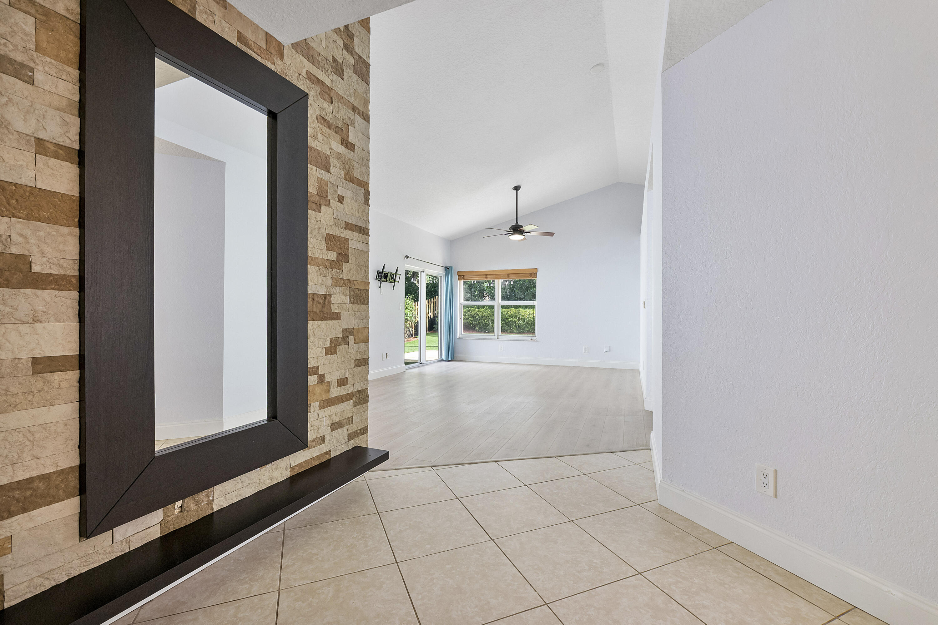 FOREST RIDGE CLUSTER HOMES IV - Residential