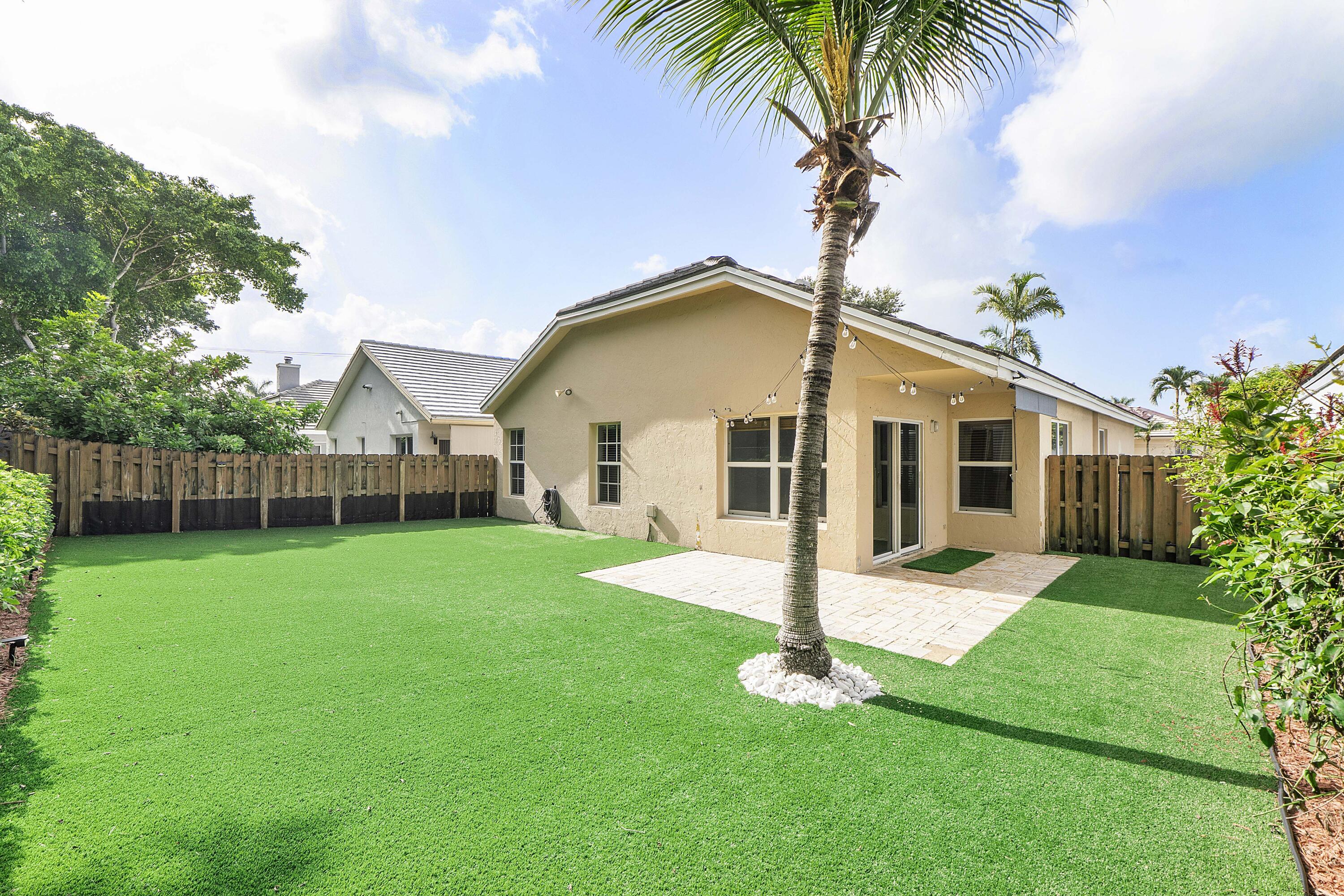 FOREST RIDGE CLUSTER HOMES IV - Residential