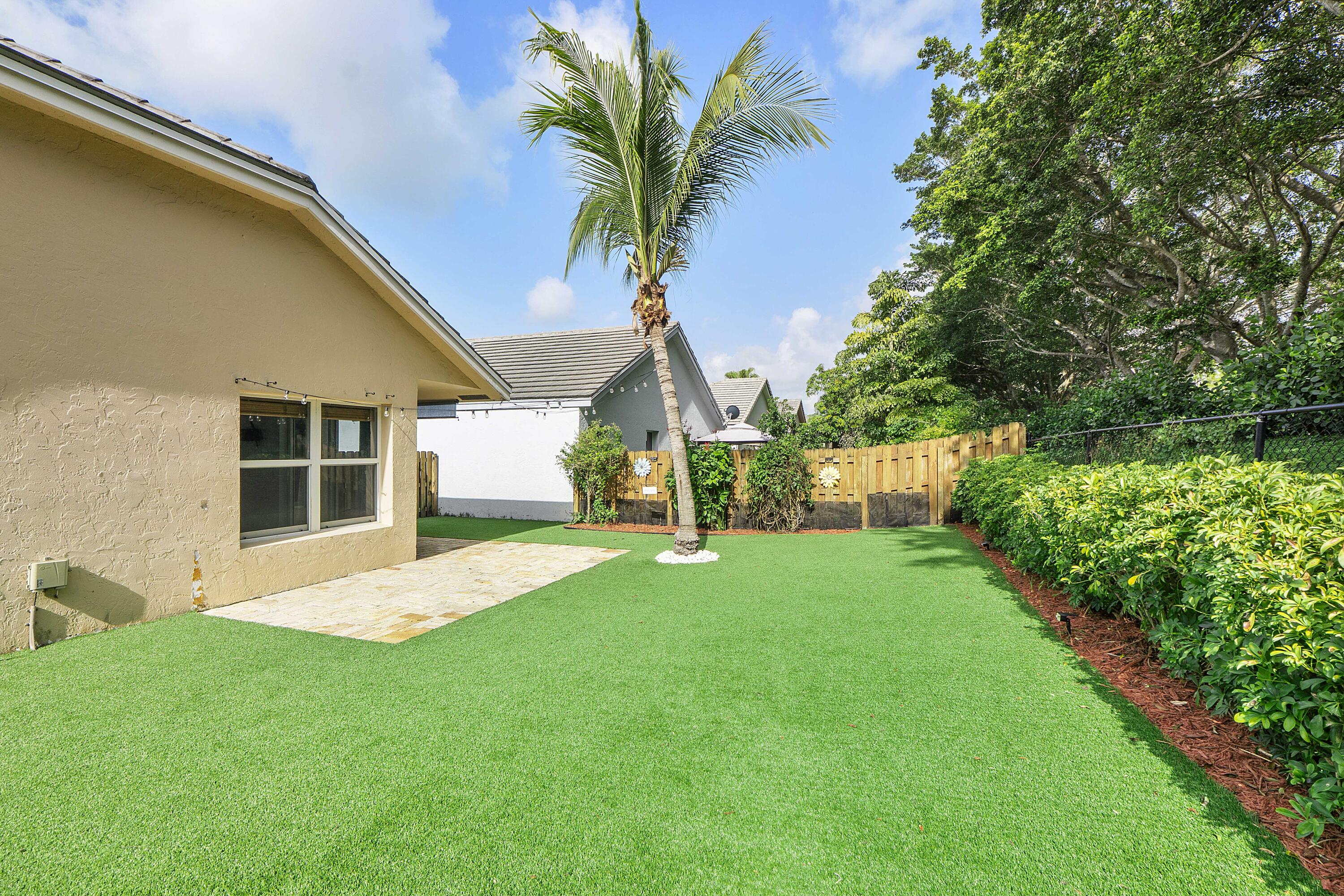 FOREST RIDGE CLUSTER HOMES IV - Residential