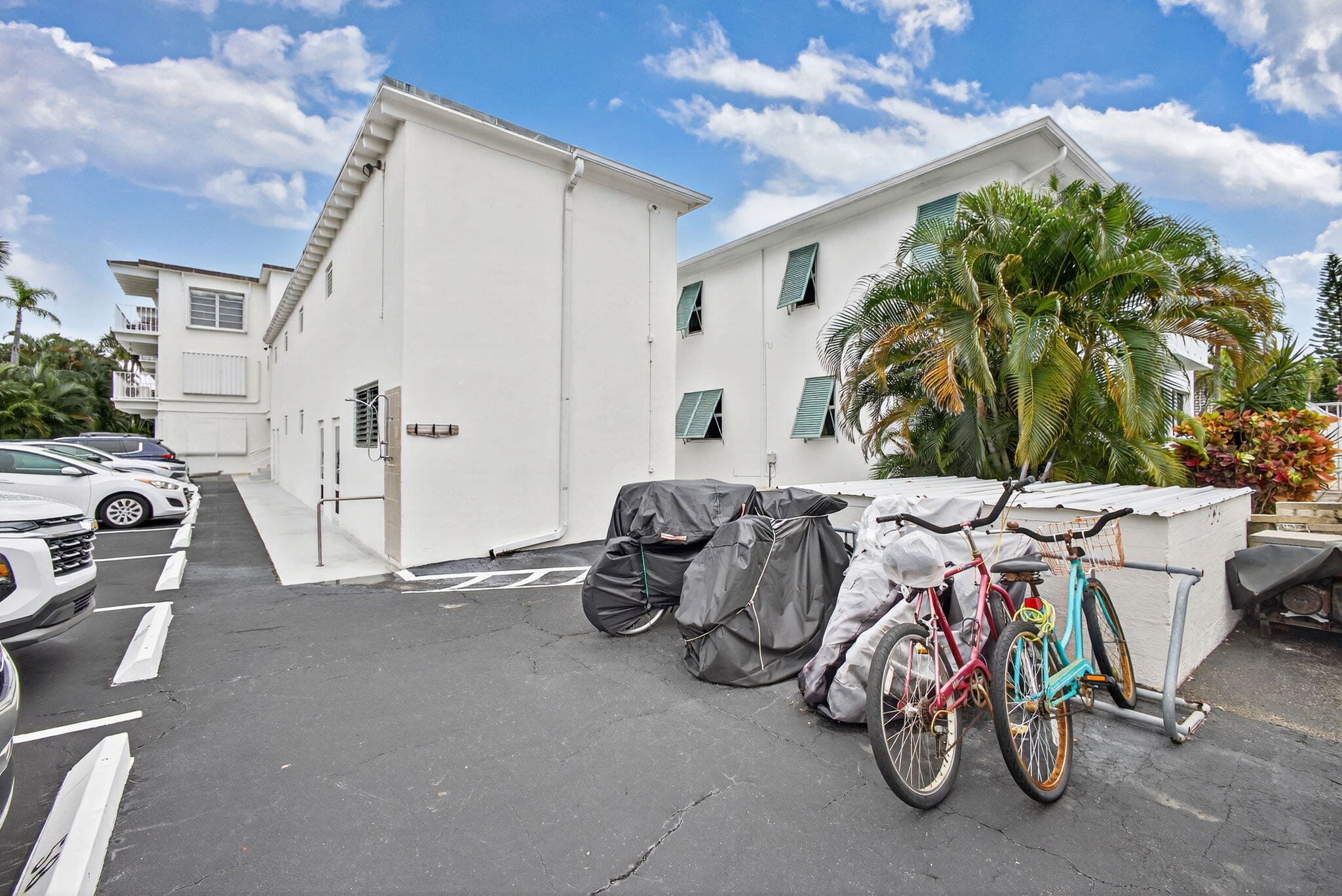 TROPICANA GARDENS INC - Residential