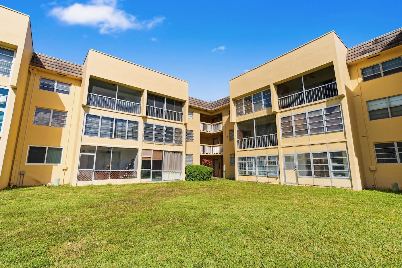 BERMUDA CLUB TWO CONDO - Residential