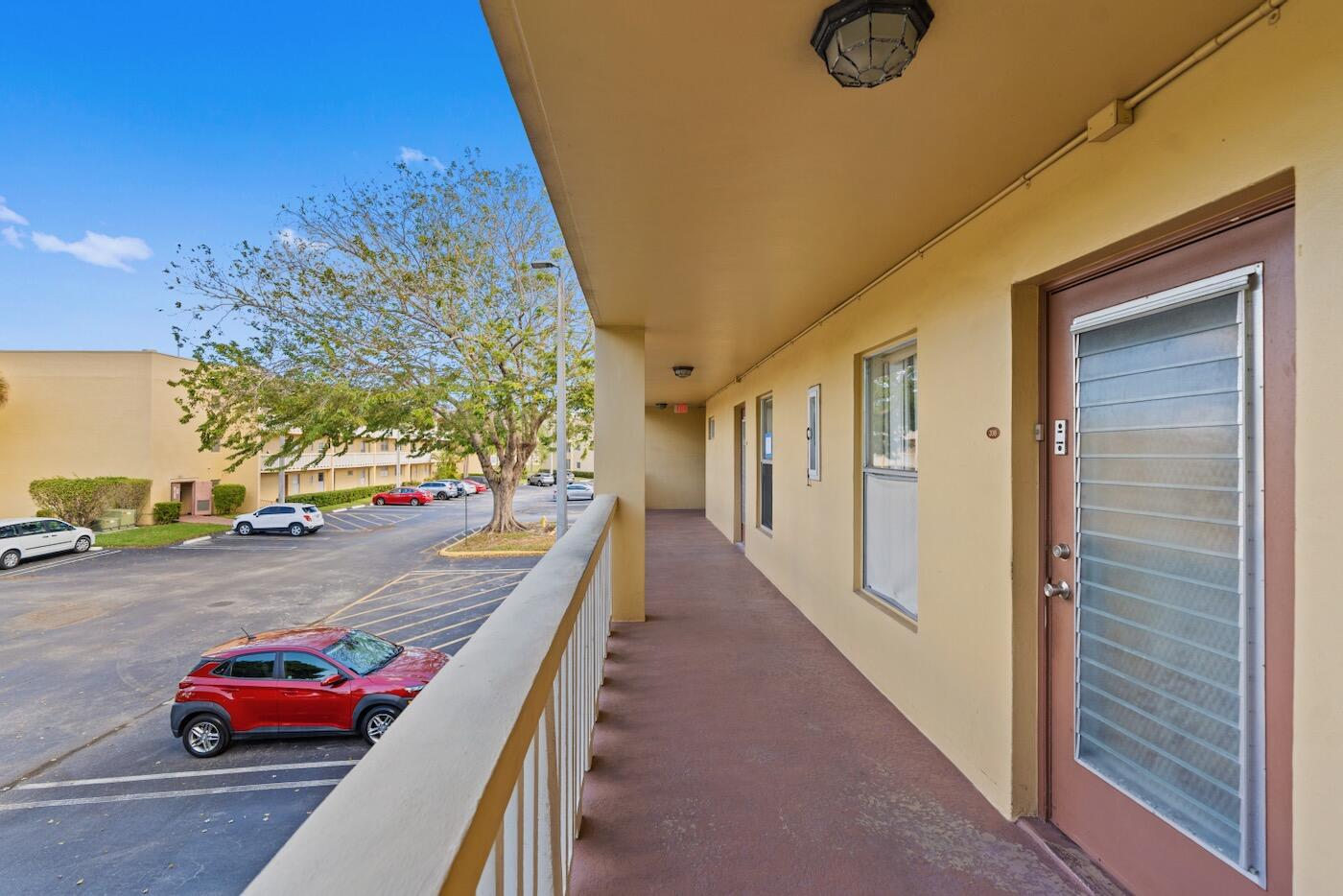 BERMUDA CLUB TWO CONDO - Residential