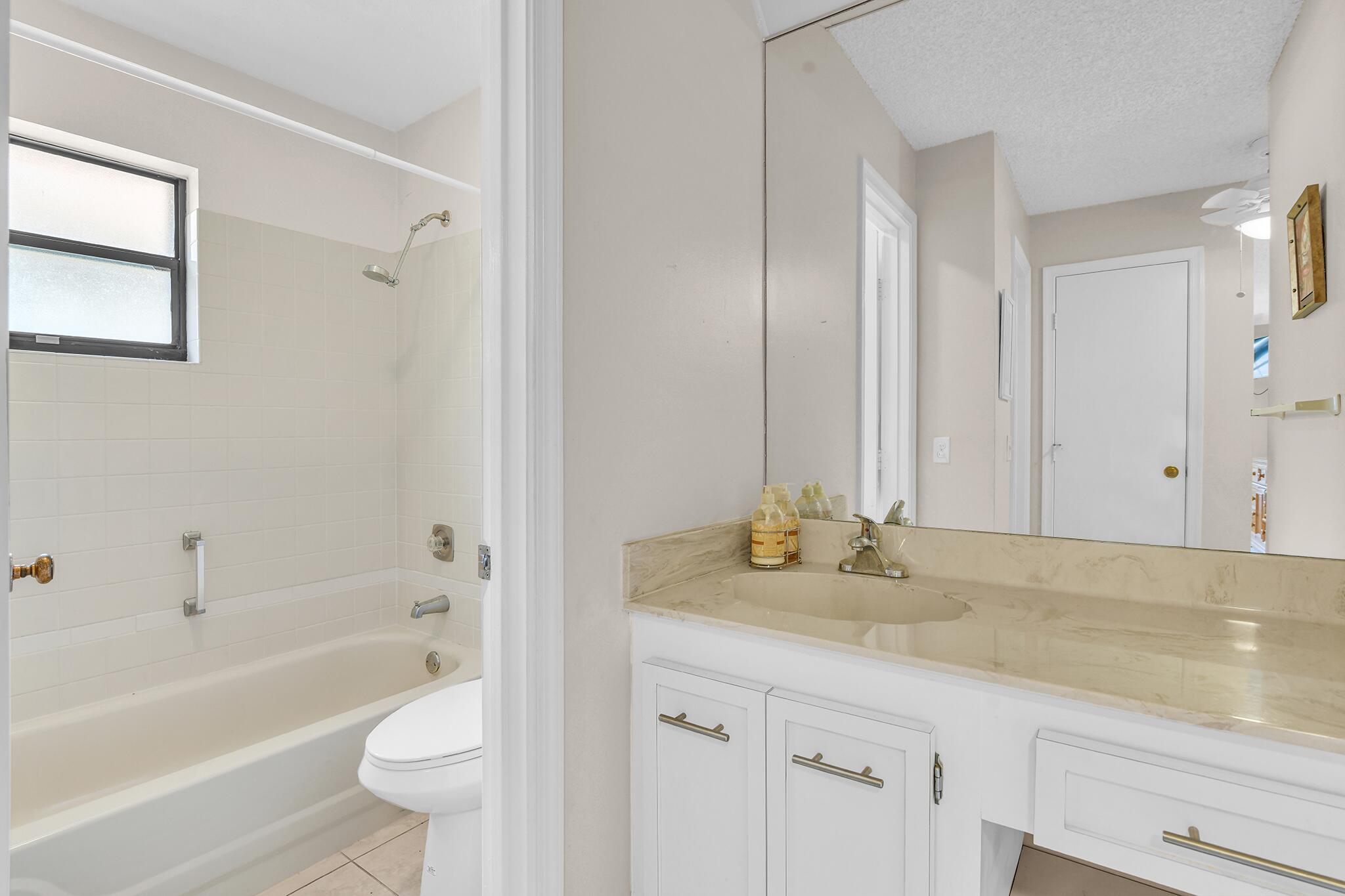 BENT TREE VILLAS WEST CONDO - Residential