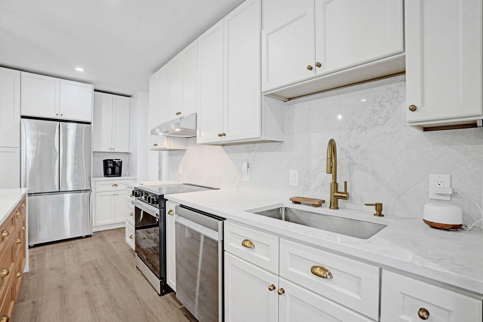 GALT TOWERS CONDO - Residential