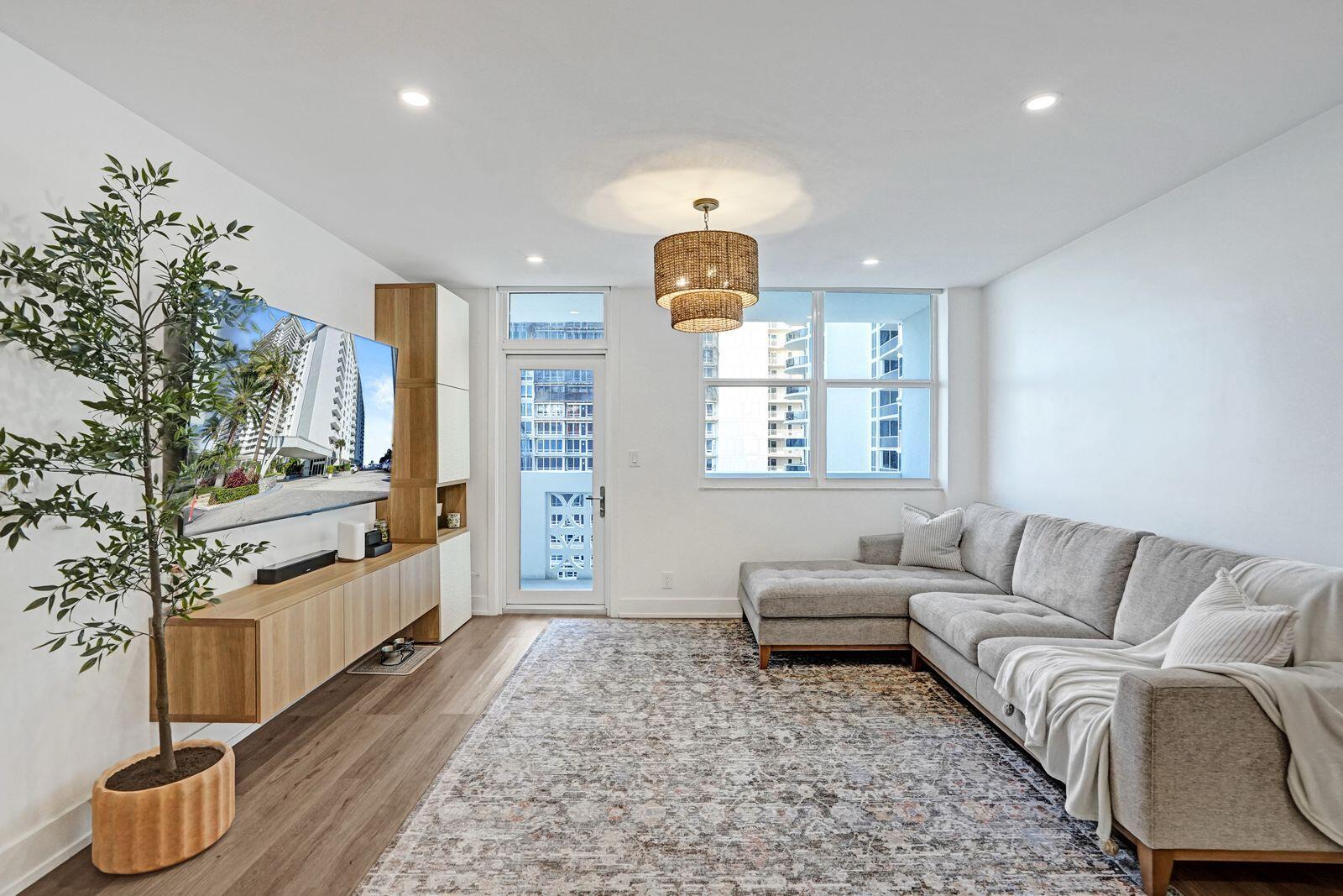 GALT TOWERS CONDO - Residential