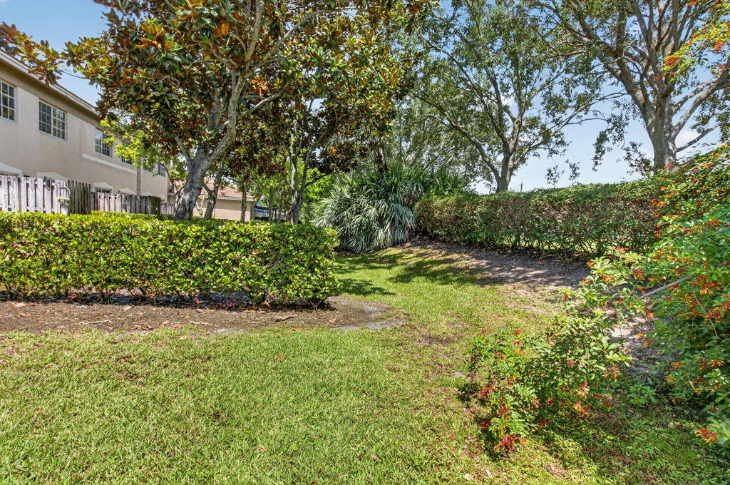 GREEN CAY VILLAGE - Residential