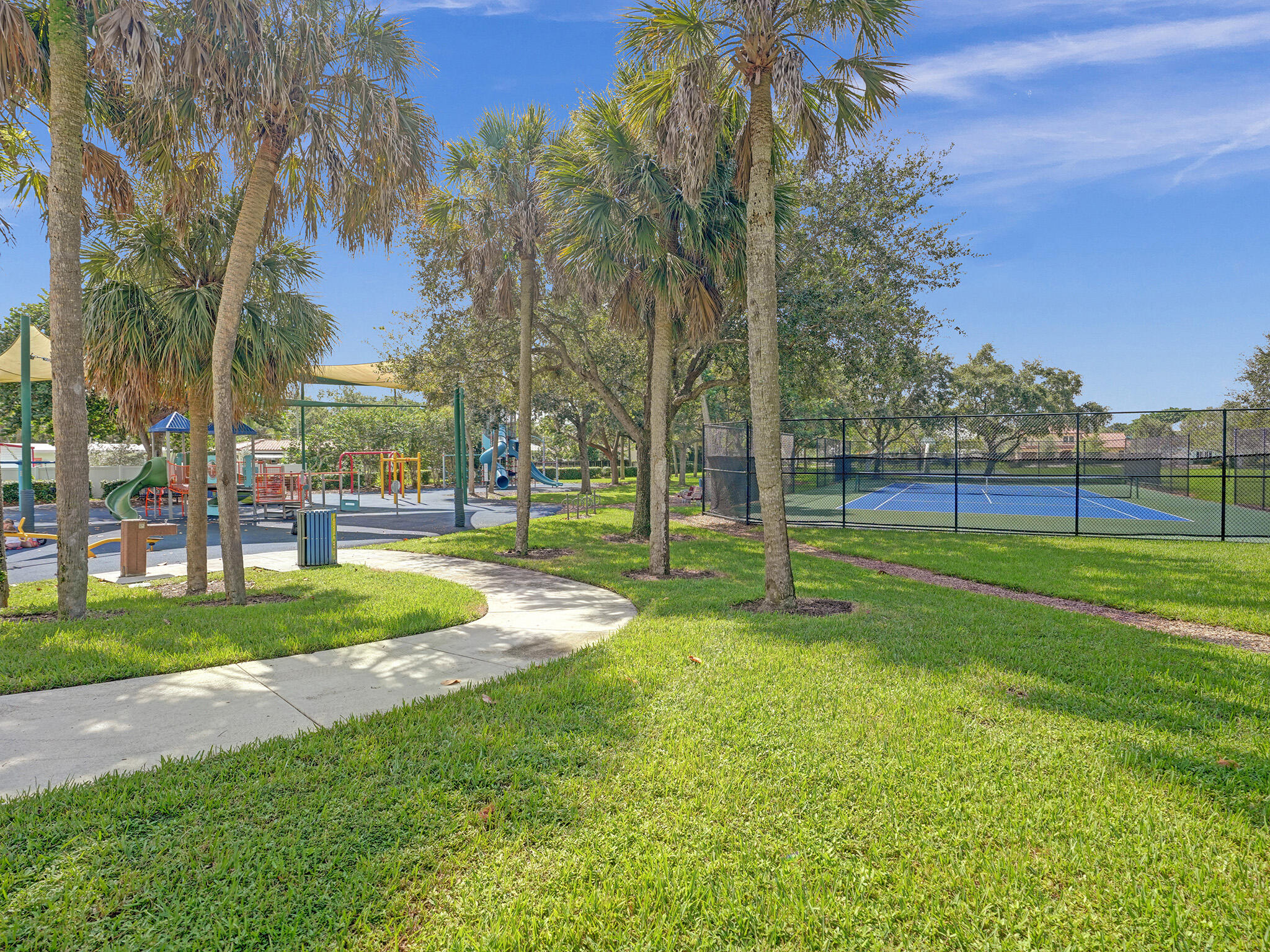 SHADY BANKS ON NEW RIVER RESUB - Residential
