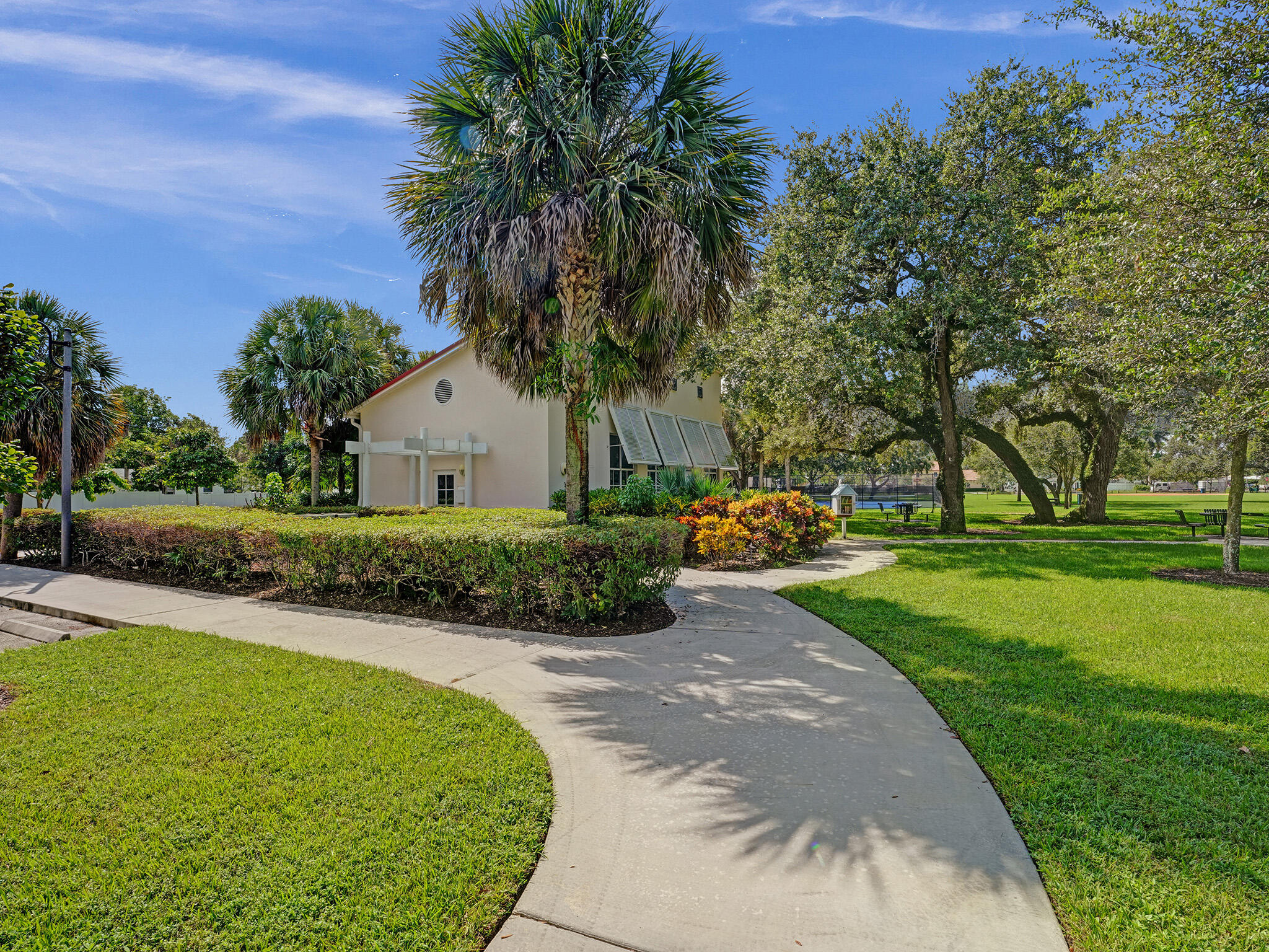 SHADY BANKS ON NEW RIVER RESUB - Residential