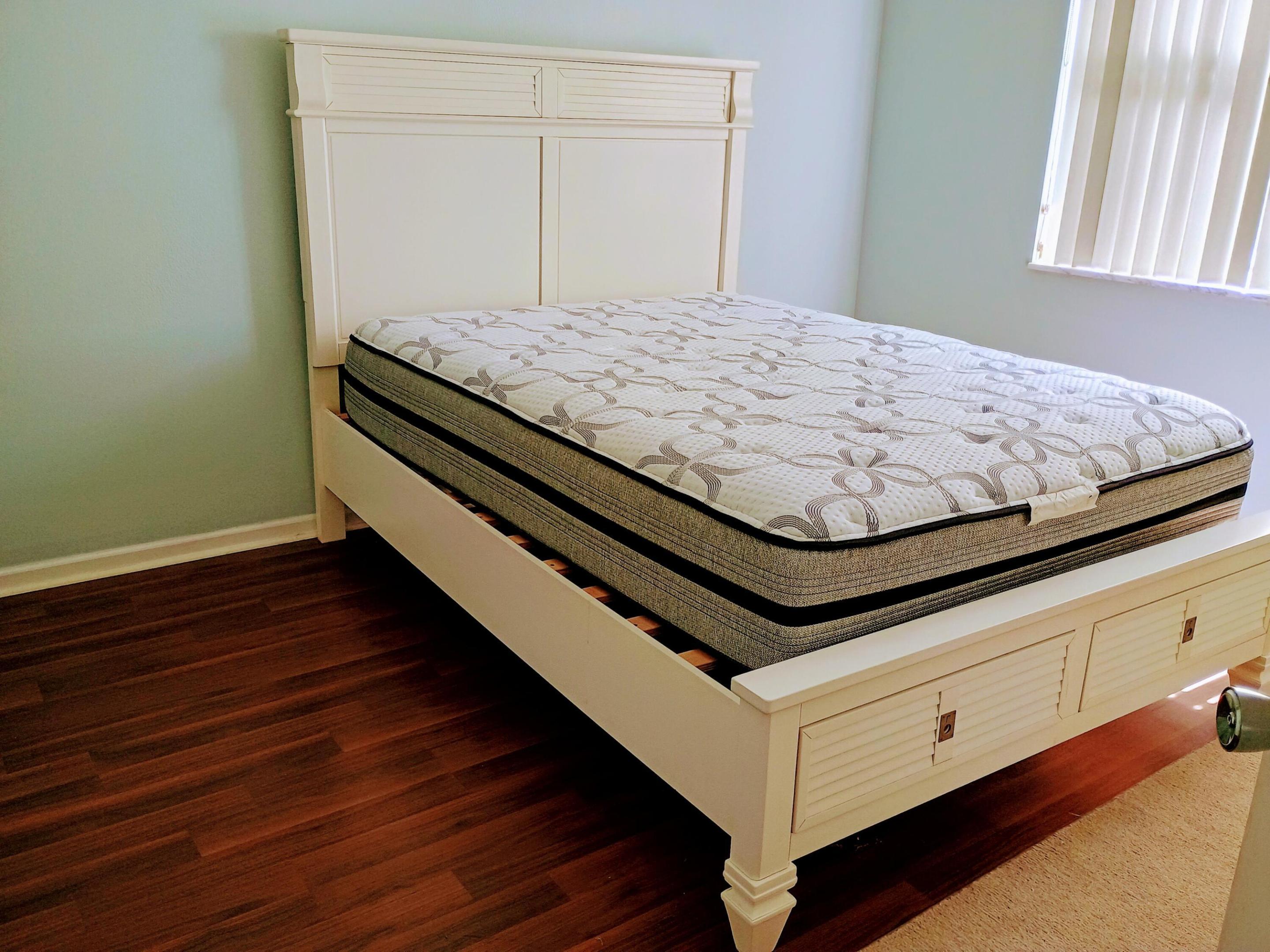 SEACREST VILLAS CONDO - Residential