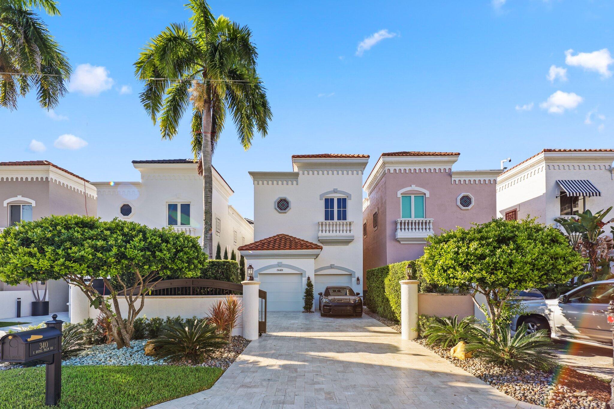 ROYAL PALM VILLAS - Residential