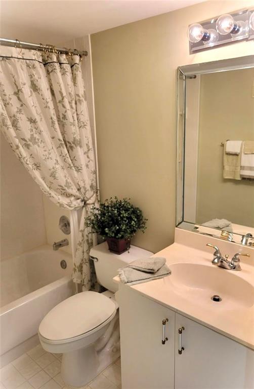 Palm Isles - Residential