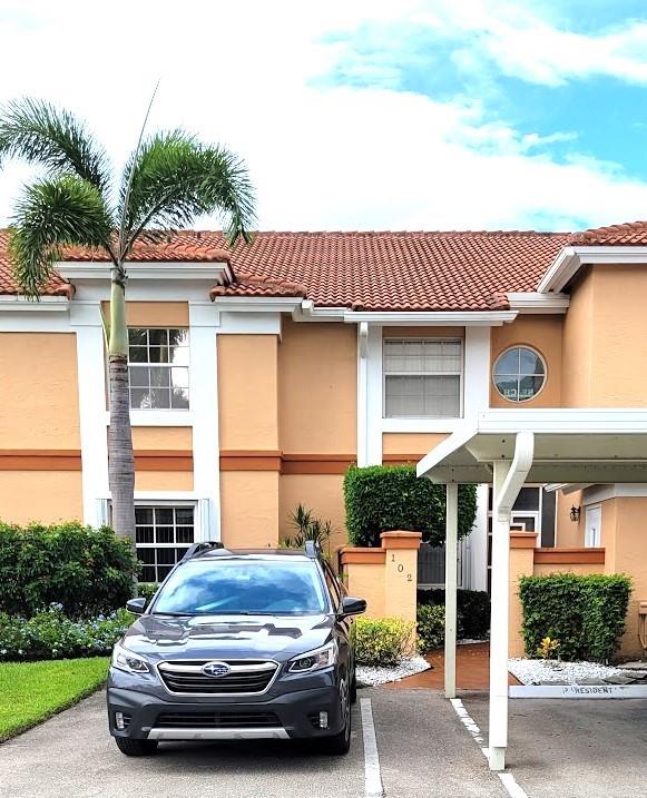 Palm Isles - Residential