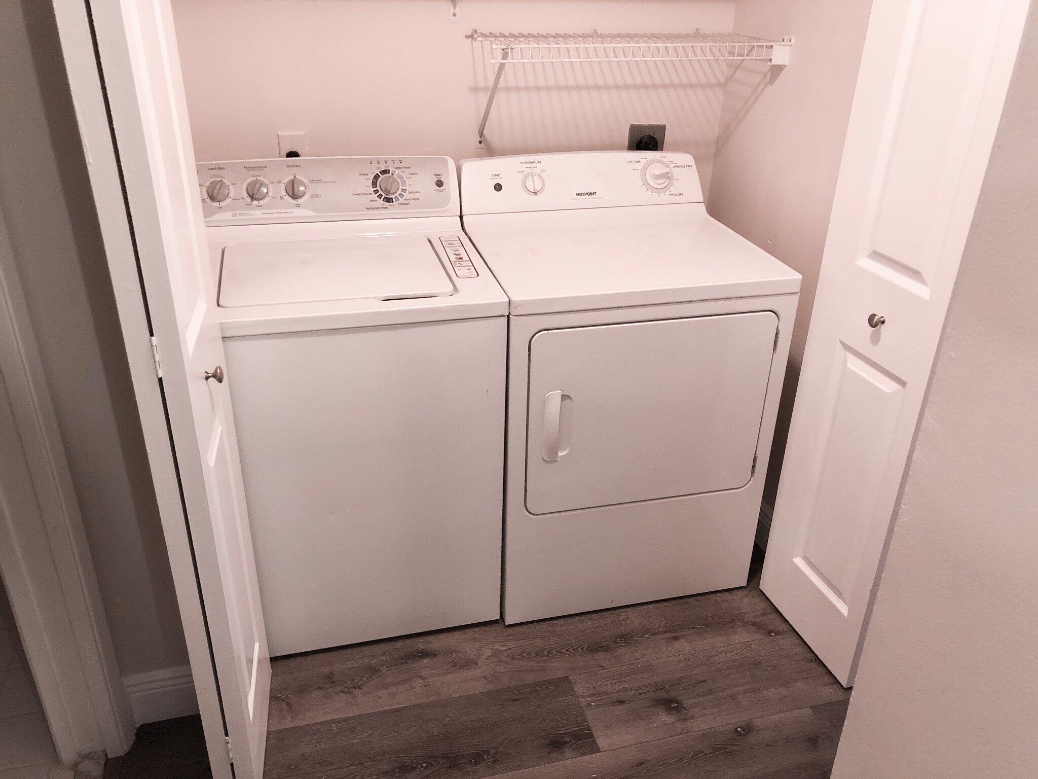 ST ANDREWS AT BOYNTON BEACH CONDO - Residential Lease