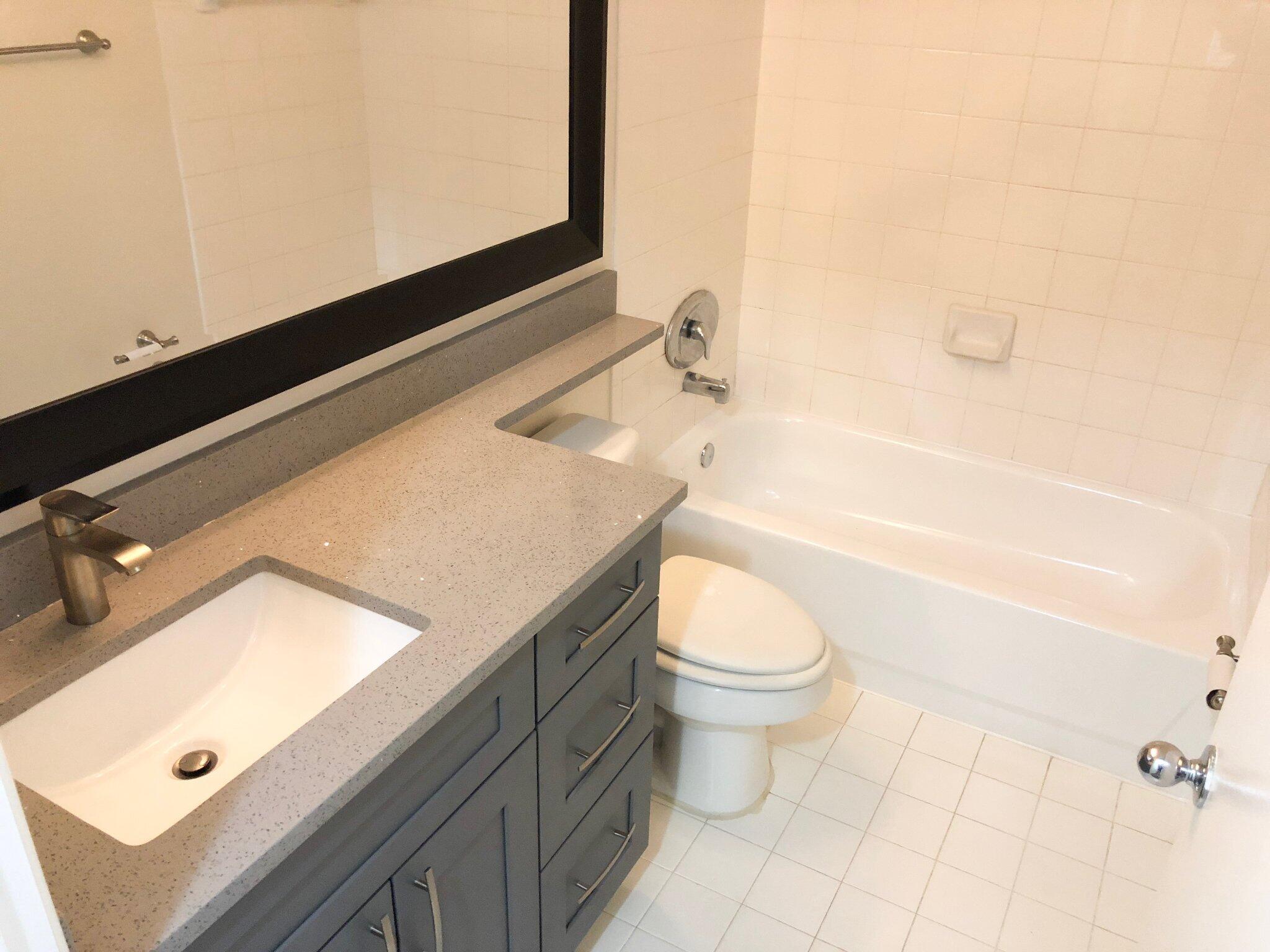 ST ANDREWS AT BOYNTON BEACH CONDO - Residential Lease