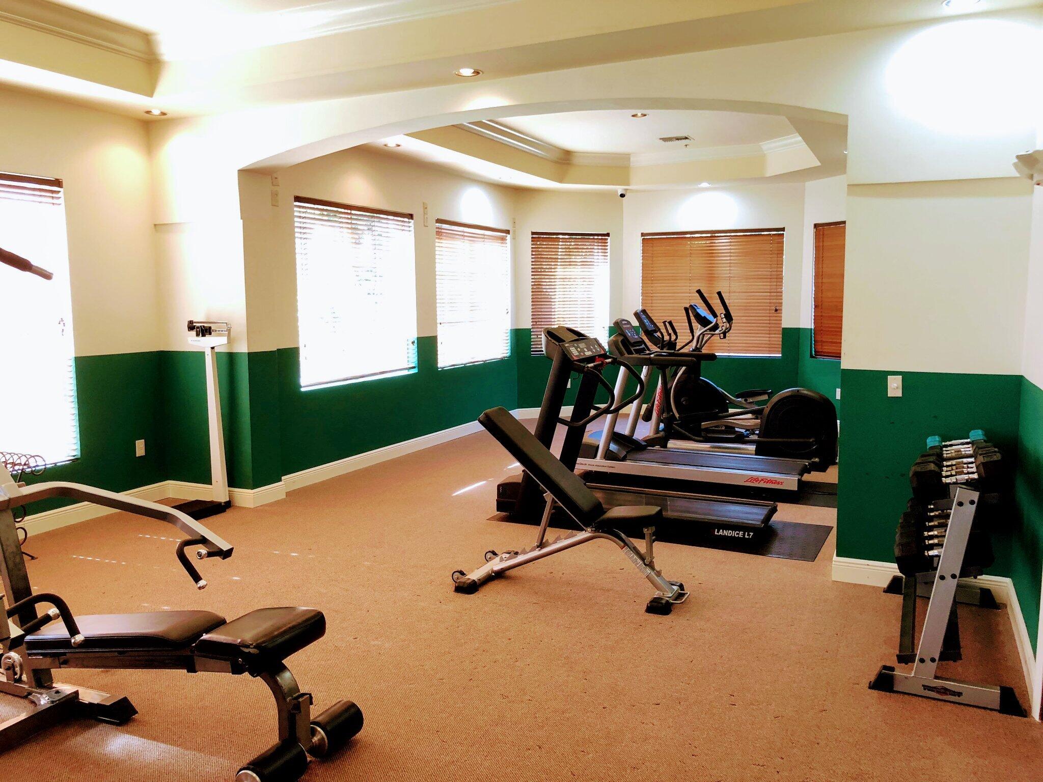 ST ANDREWS AT BOYNTON BEACH CONDO - Residential Lease