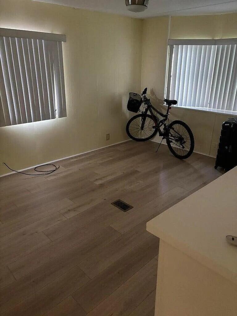 SPANISH LAKES 1 - Residential
