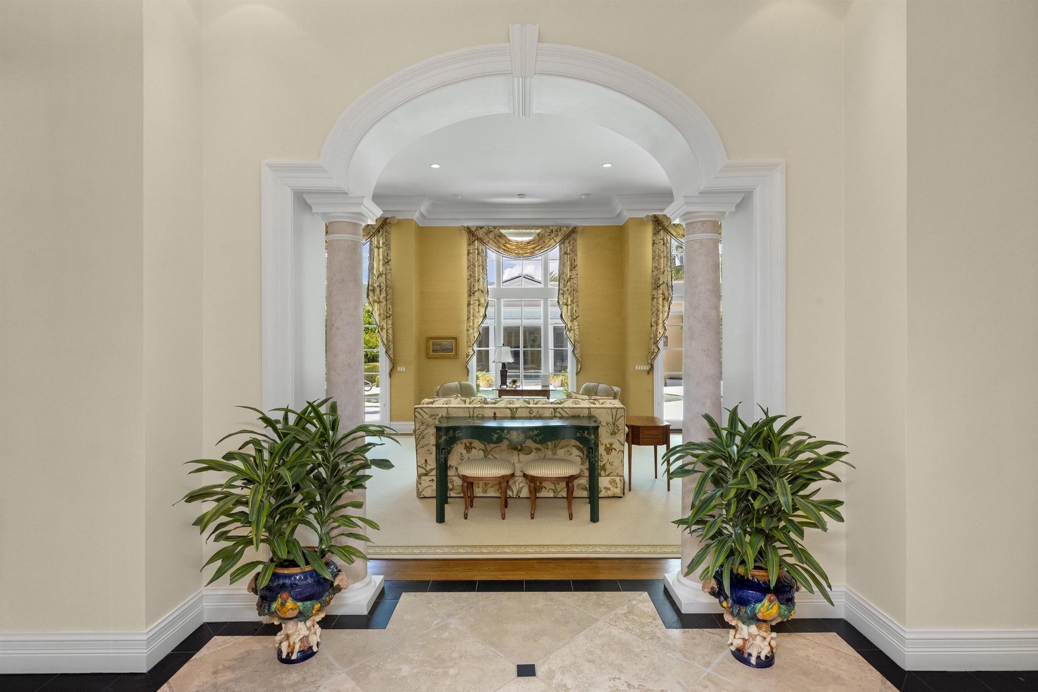 CASA BENDITA - Residential