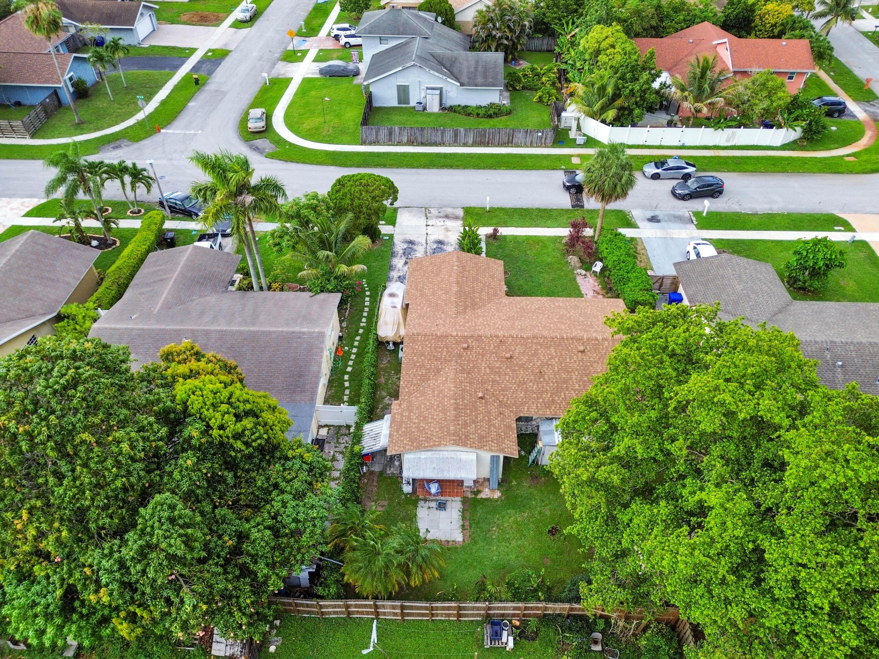 LAUDERDALE NORTH PARK - Residential